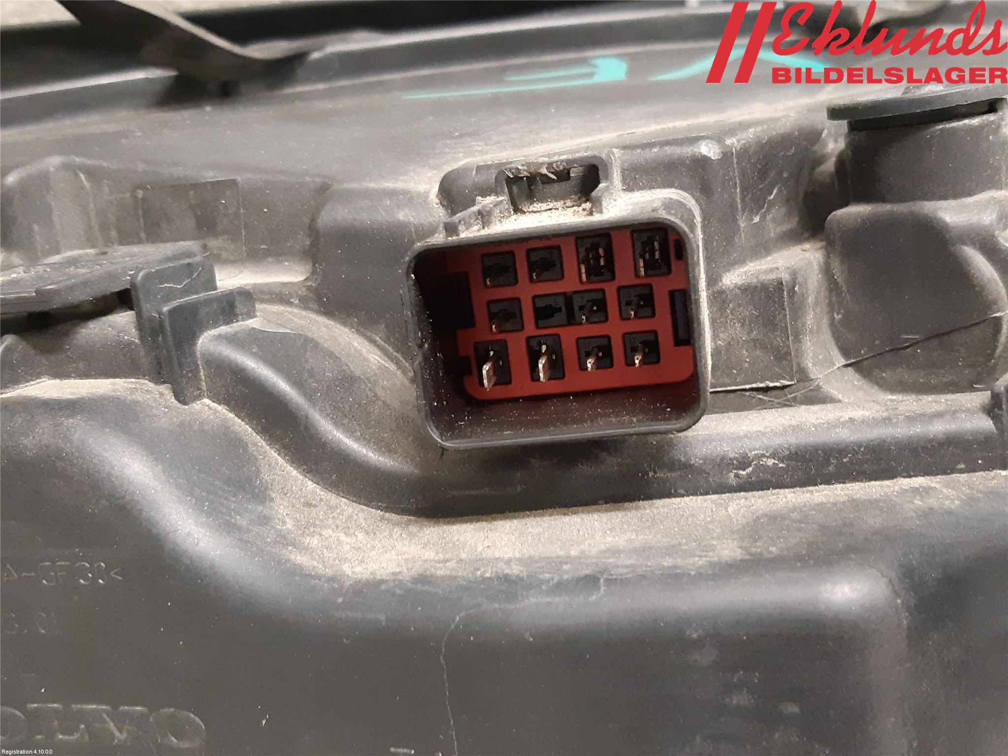 Volvo V70 08-13 Strålkastare Vänster