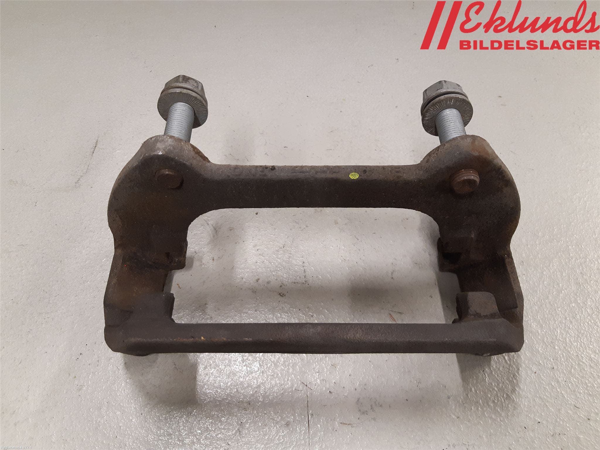 Volkswagen VW TIGUAN 16-24 Bromsokshållare