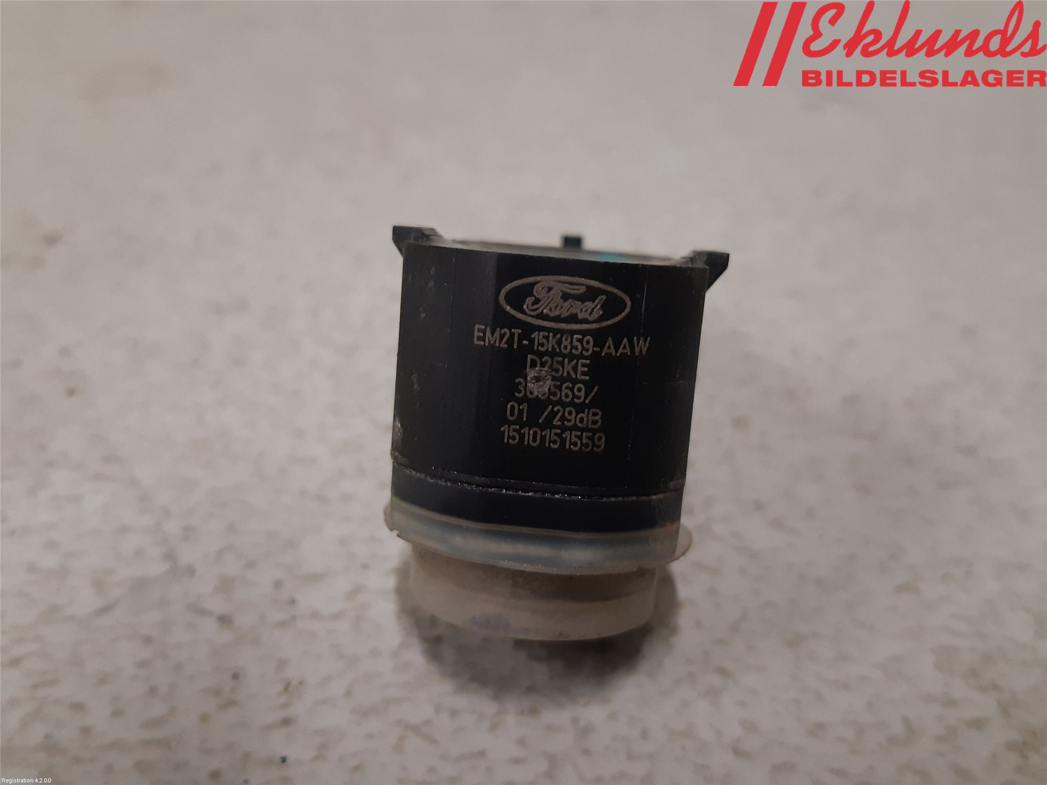 Ford MONDEO 15-22 Parkeringshjälp Frontsensor
