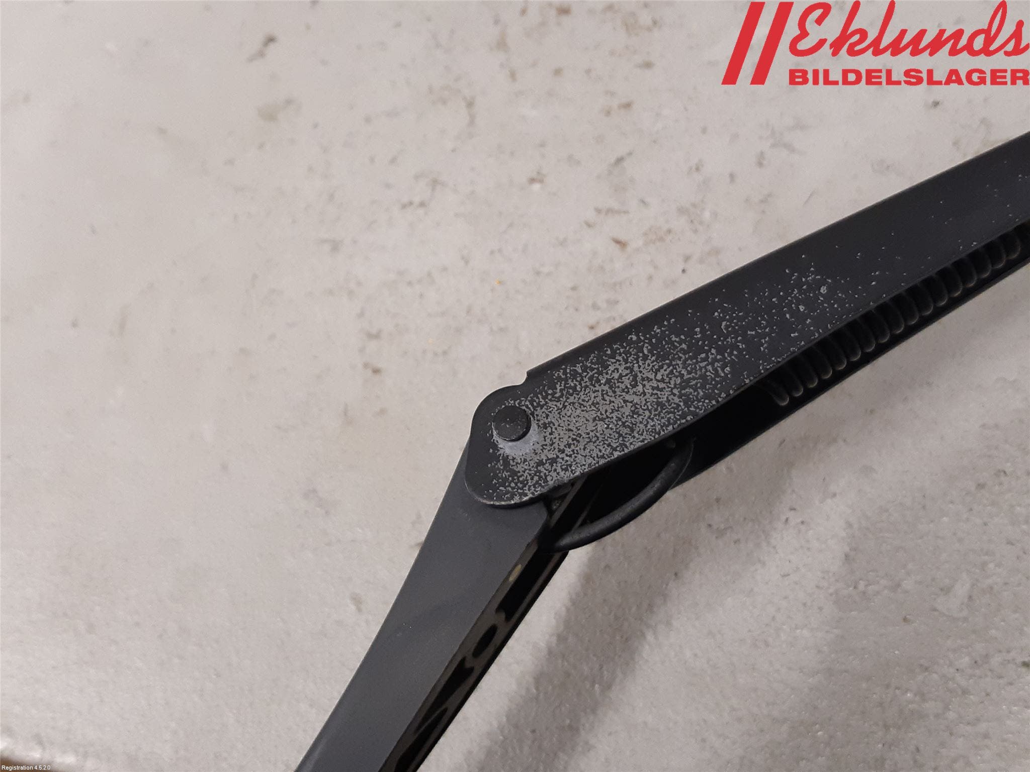 Mercedes-Benz MB E-KLASS (W212) 09-16 Torkararm Armar Vindruta