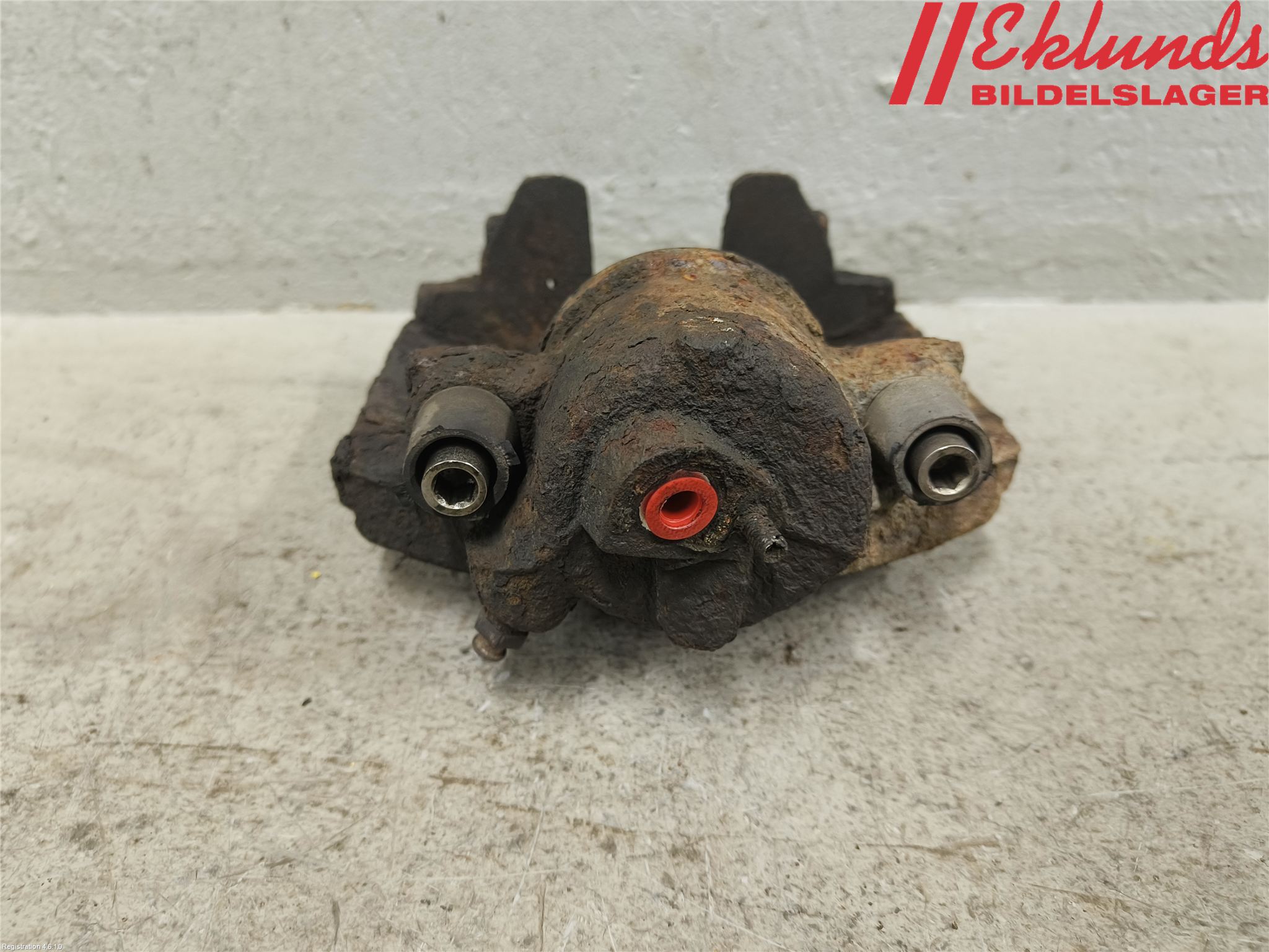 Volkswagen VW PASSAT 05-11 Bromsok Fram Höger