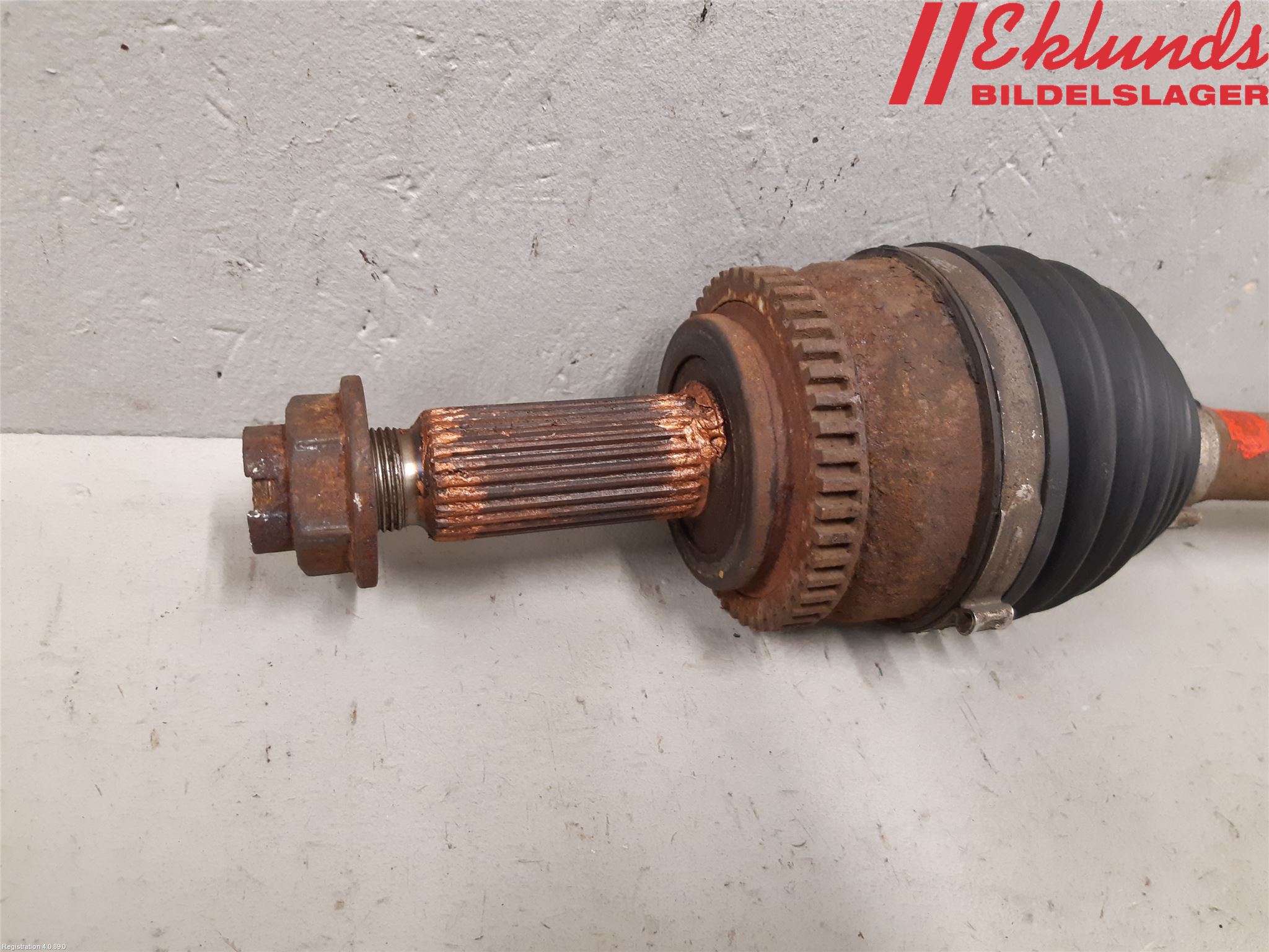 Hyundai i30 GD 13-17 Drivaxel Fram Vänster