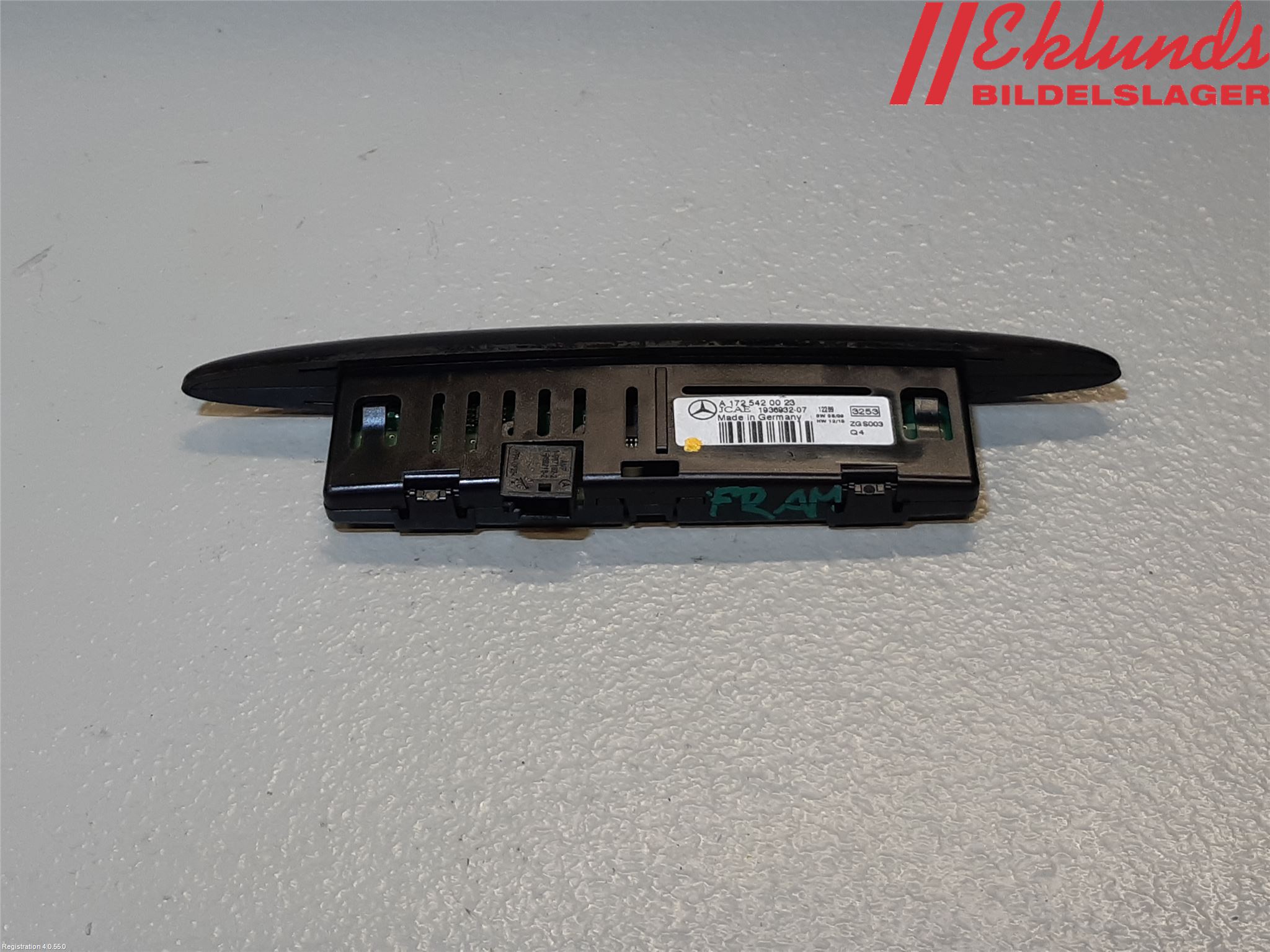 Mercedes-Benz MB A-KLASS (W176) 13-18 Kontrolldisplay