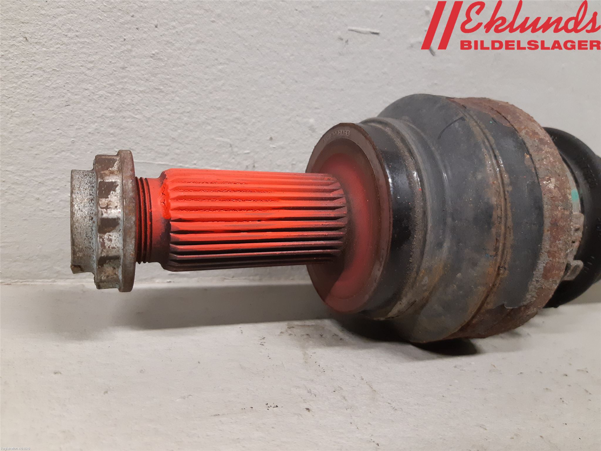 BMW X6 F16 14-19 Drivaxel Bak Vänster