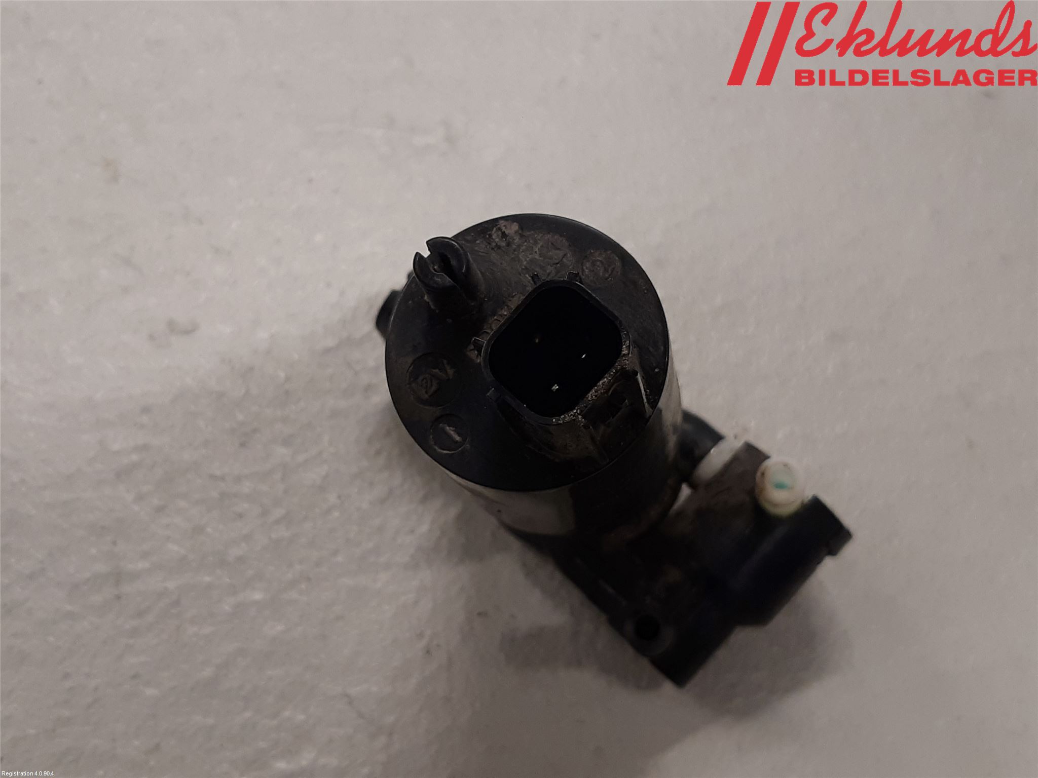 Volvo V40 12-19 Spolarpump Vindruta