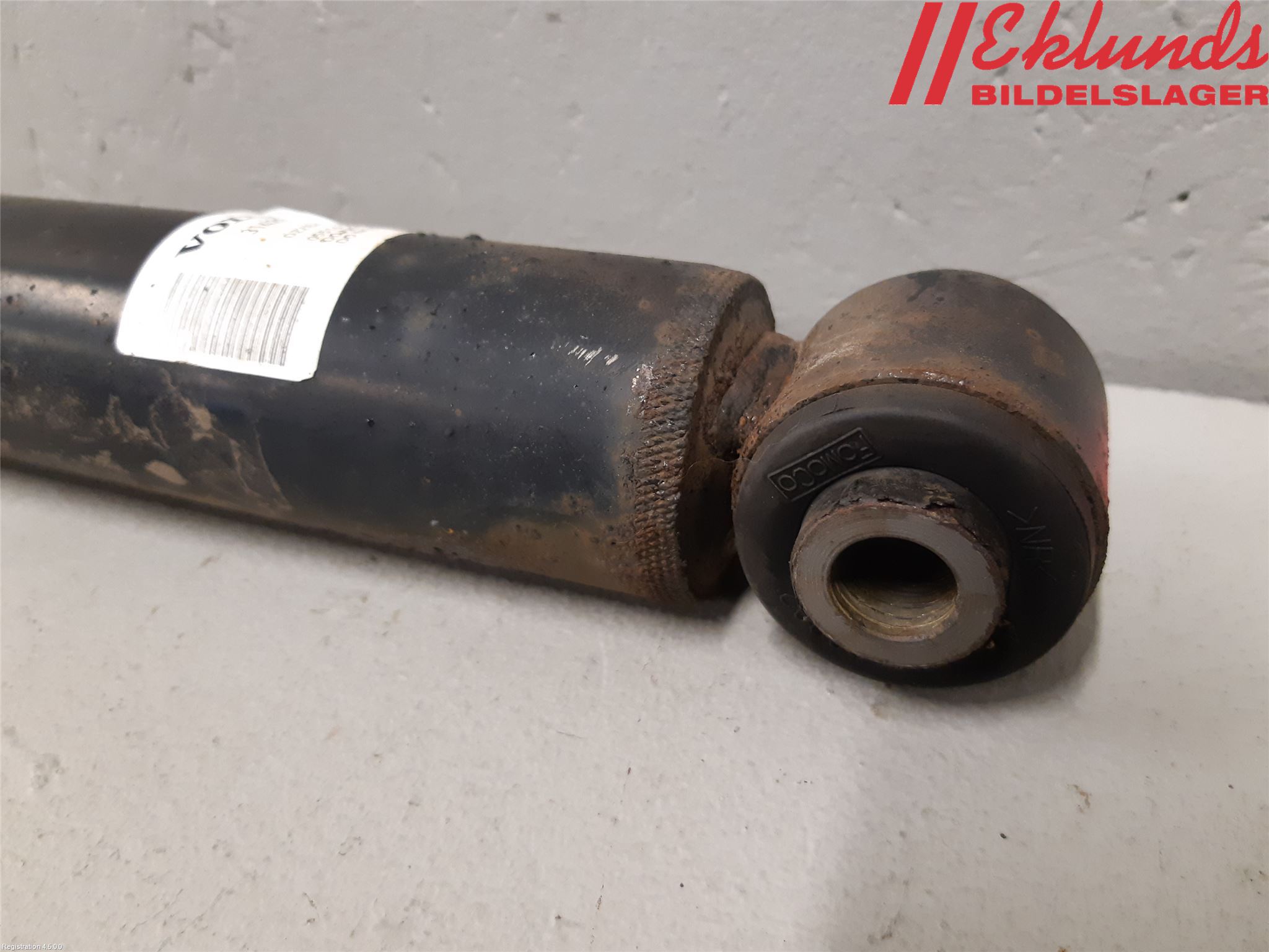 Volvo V60 CROSS COUNTRY 16-18 Stötdämpare Bak