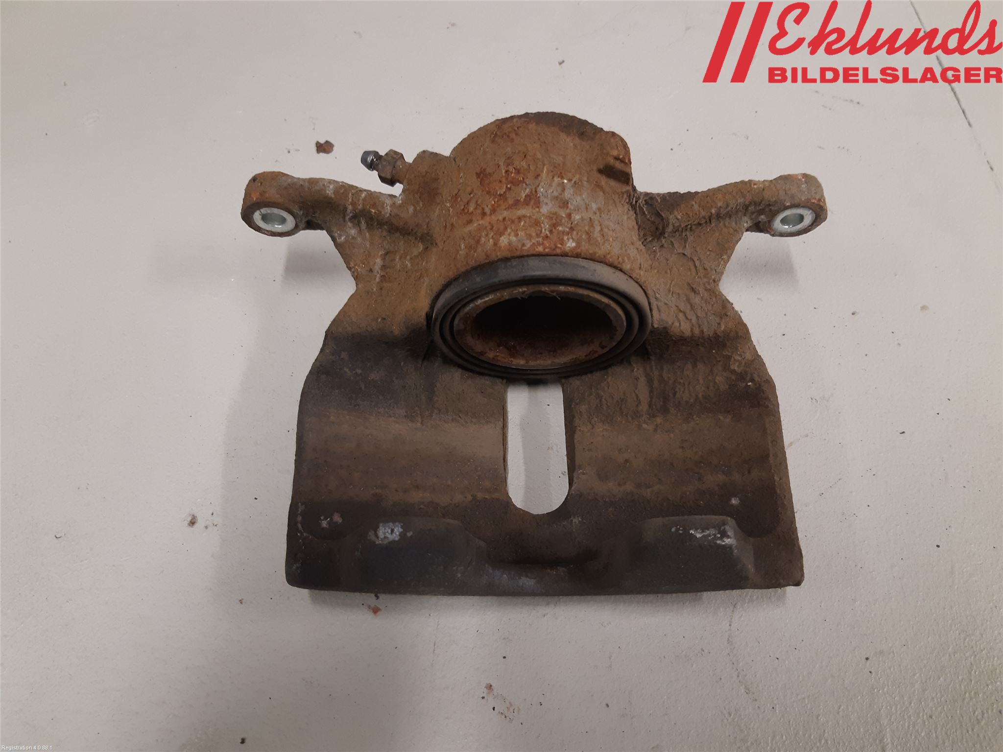 Volkswagen VW PASSAT 15-19 Bromsok Fram Vänster