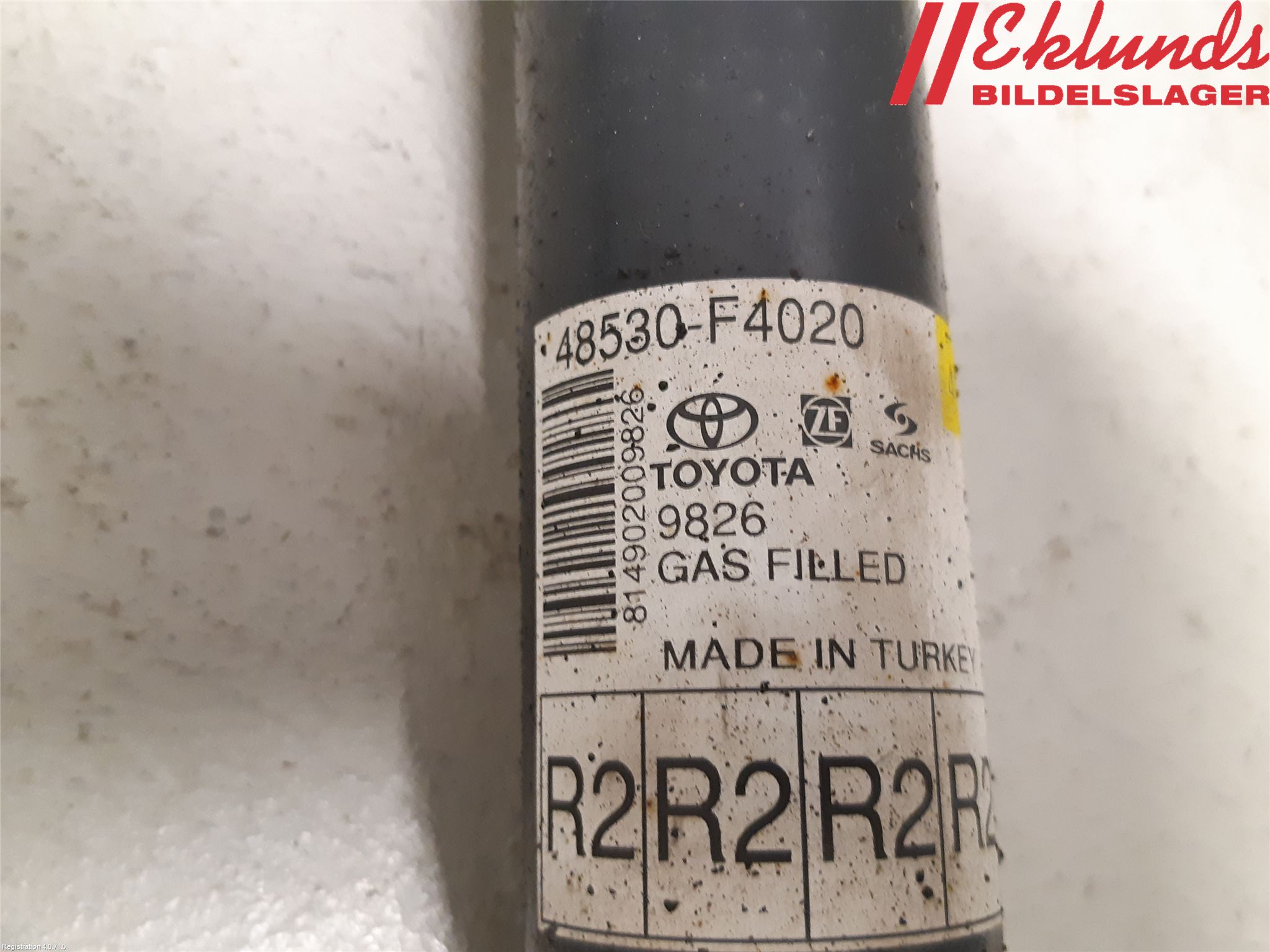 Toyota C-HR 16-23 Stötdämpare Bak