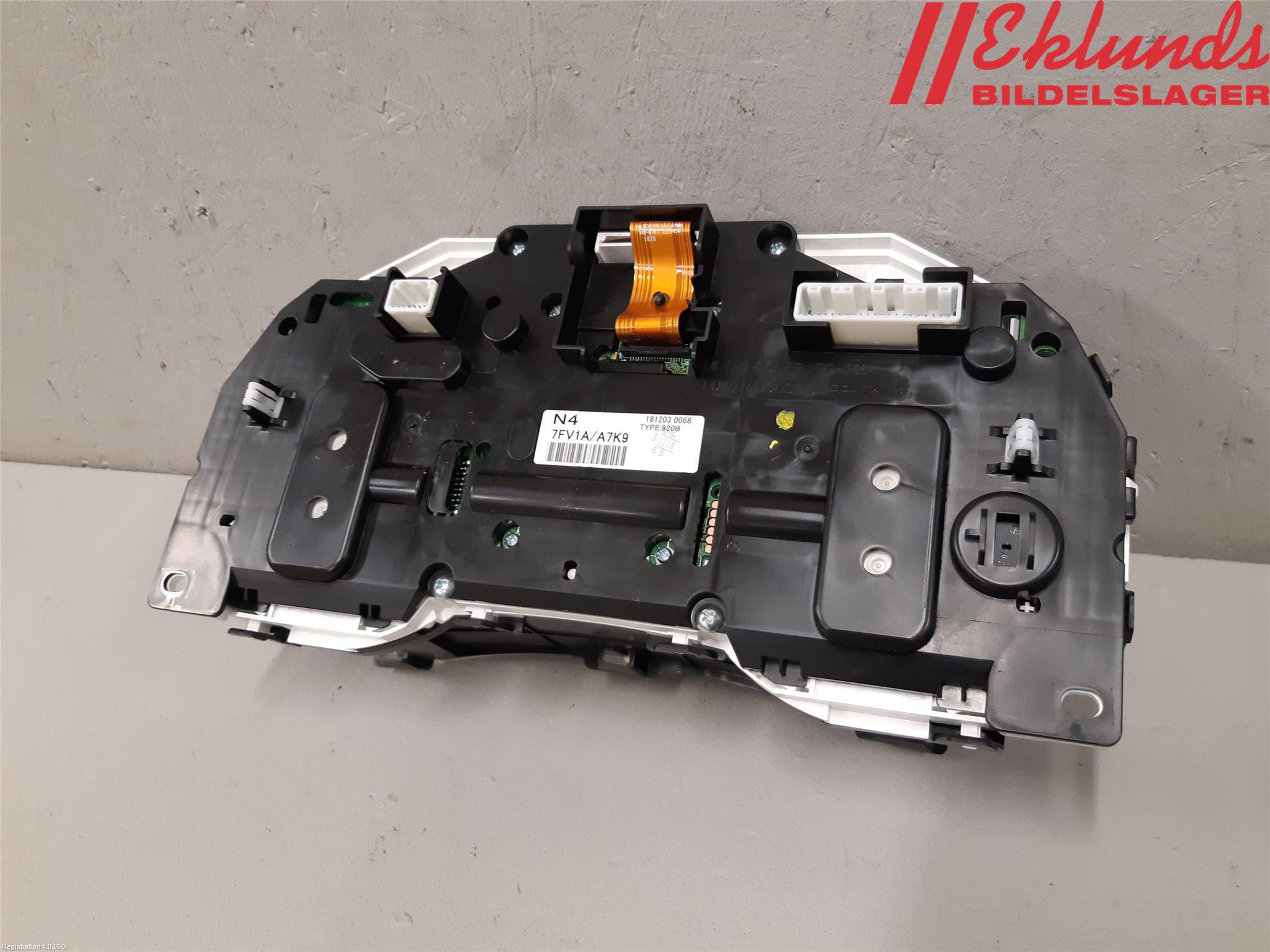 Nissan X-TRAIL 14-21 Instrument Komb