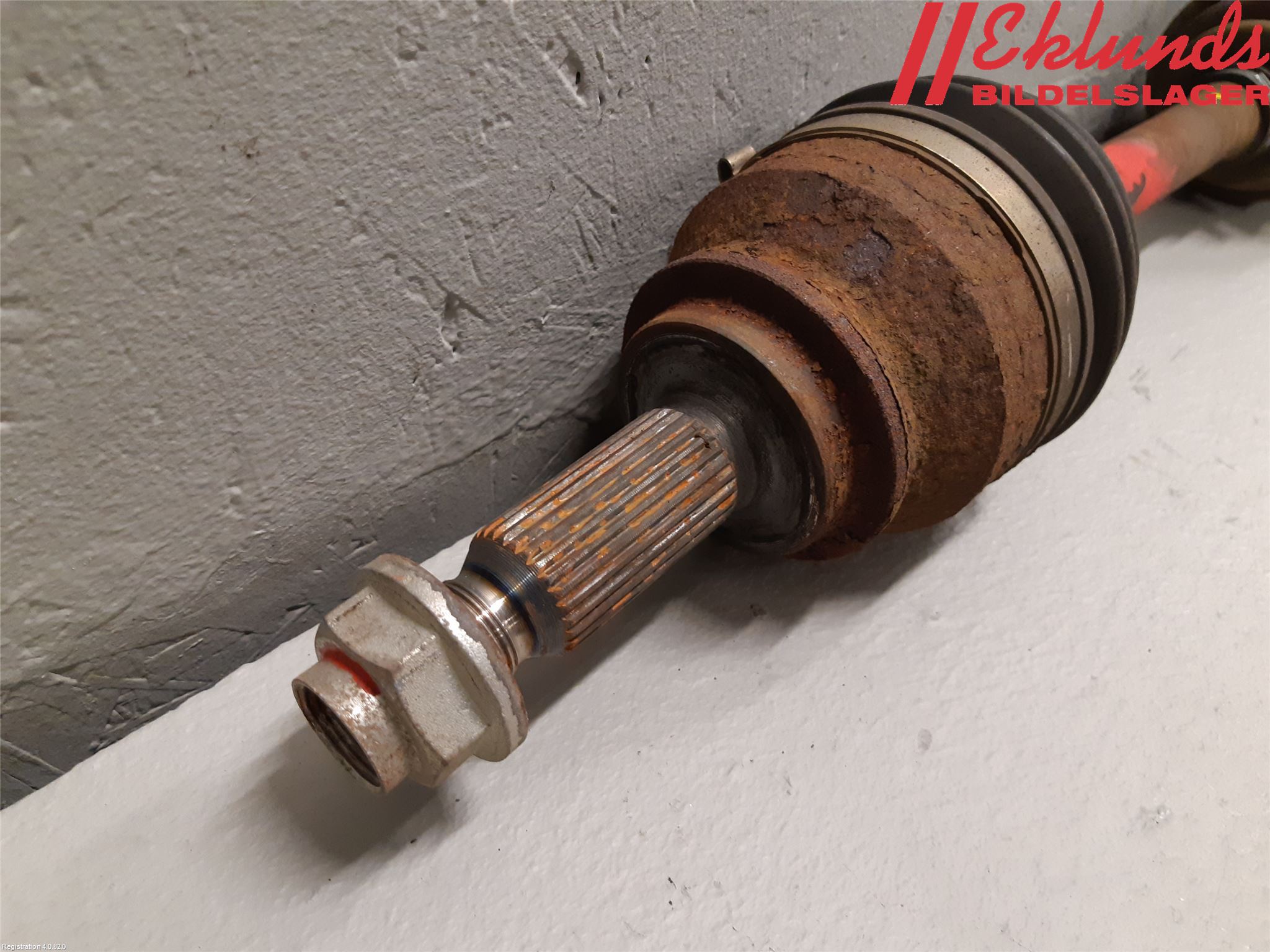 Mitsubishi OUTLANDER 13-21 Drivaxel Fram Vänster