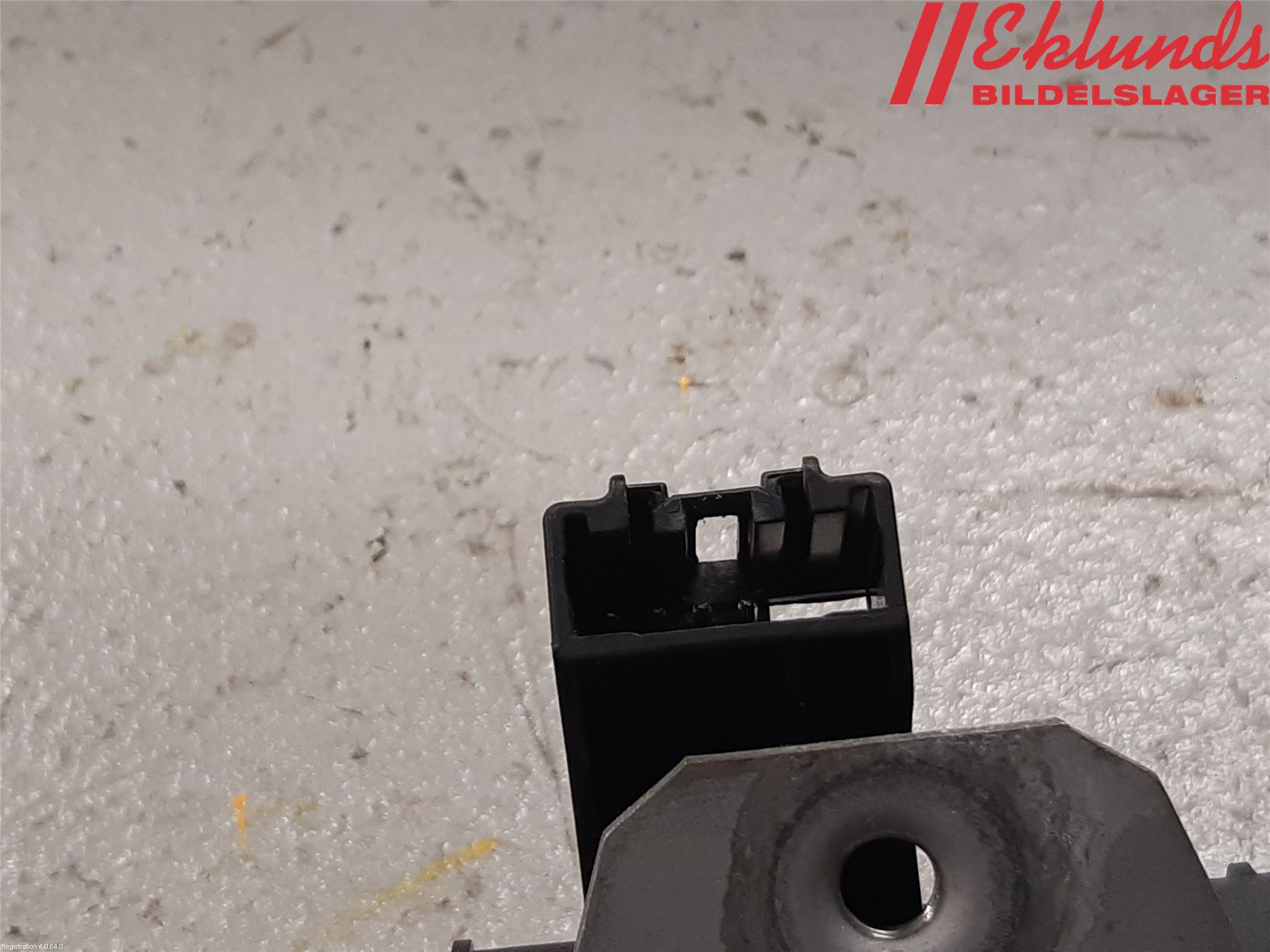 Ford FOCUS 11-14 Låskista Baklucka