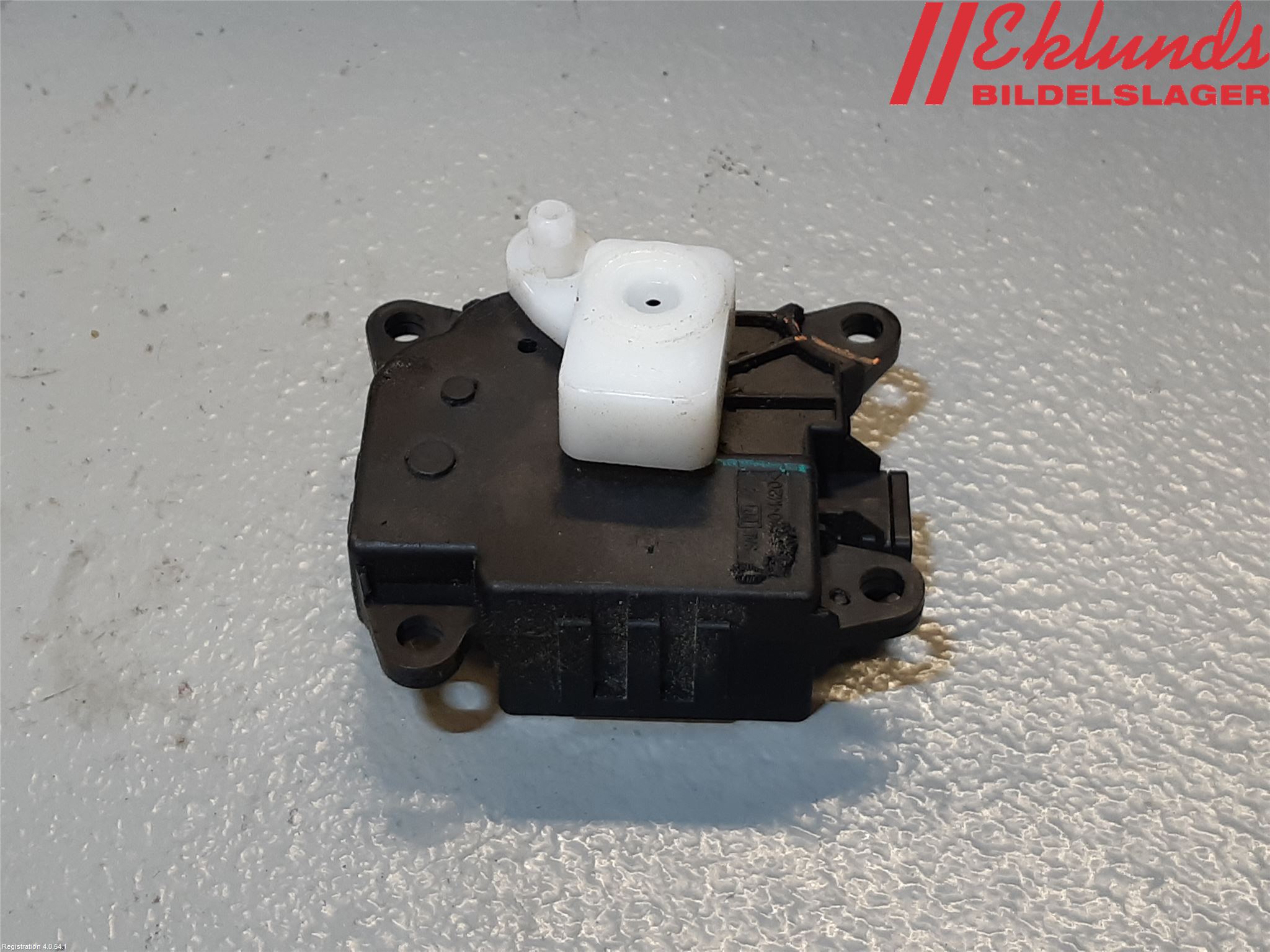 Nissan PULSAR Ac Reglermotor