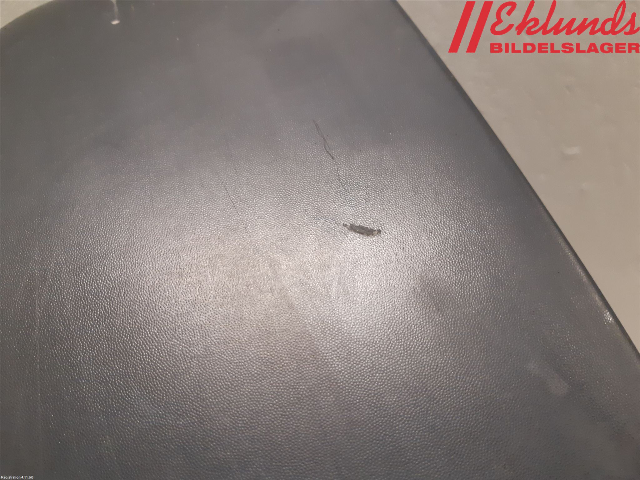 Renault TRAFIC/E-TECH 15- Bakljussarg