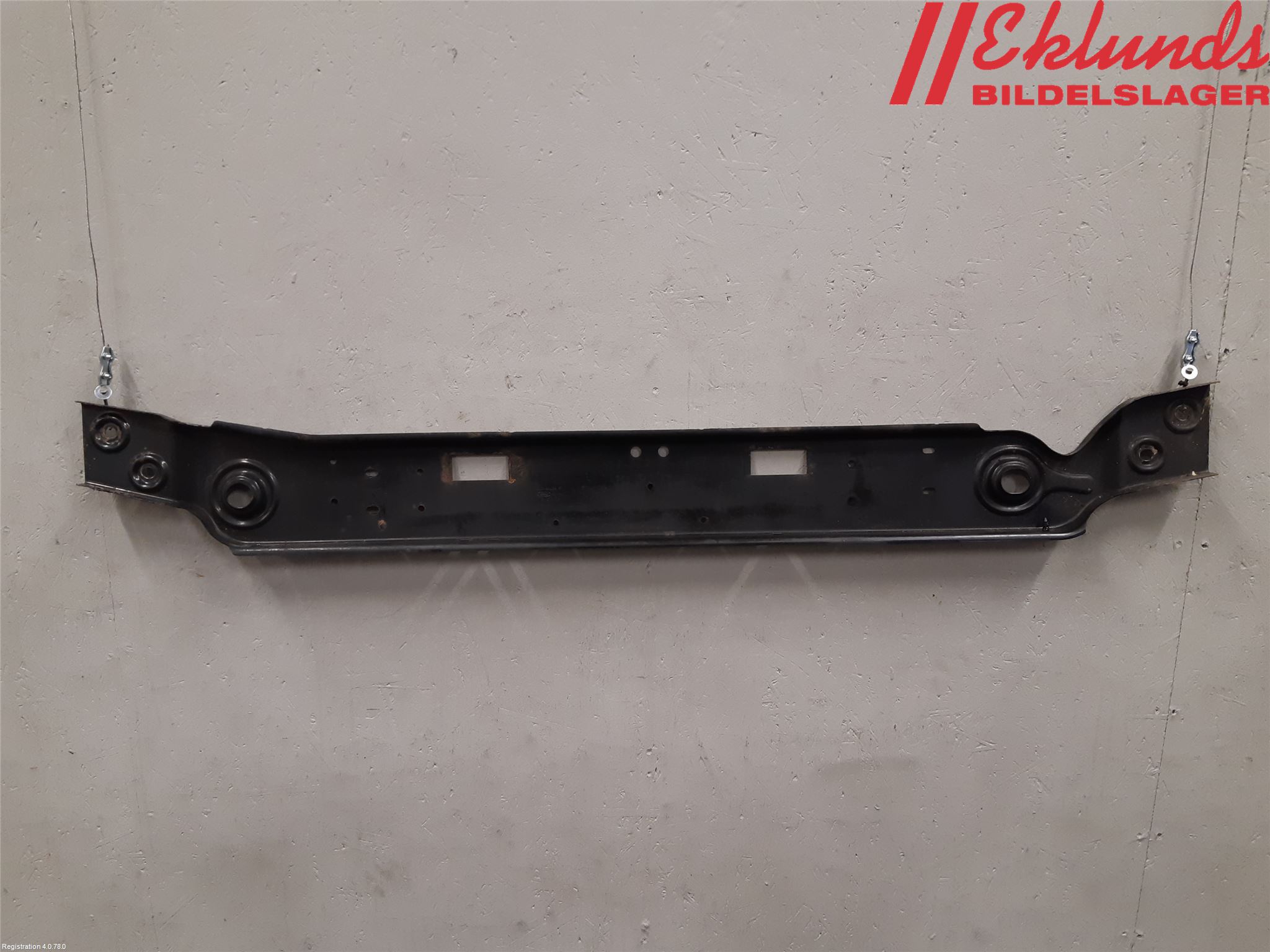 Ford TRANSIT SKÅP/BUSS 14-22 Kylarfäste-Ram-Balk
