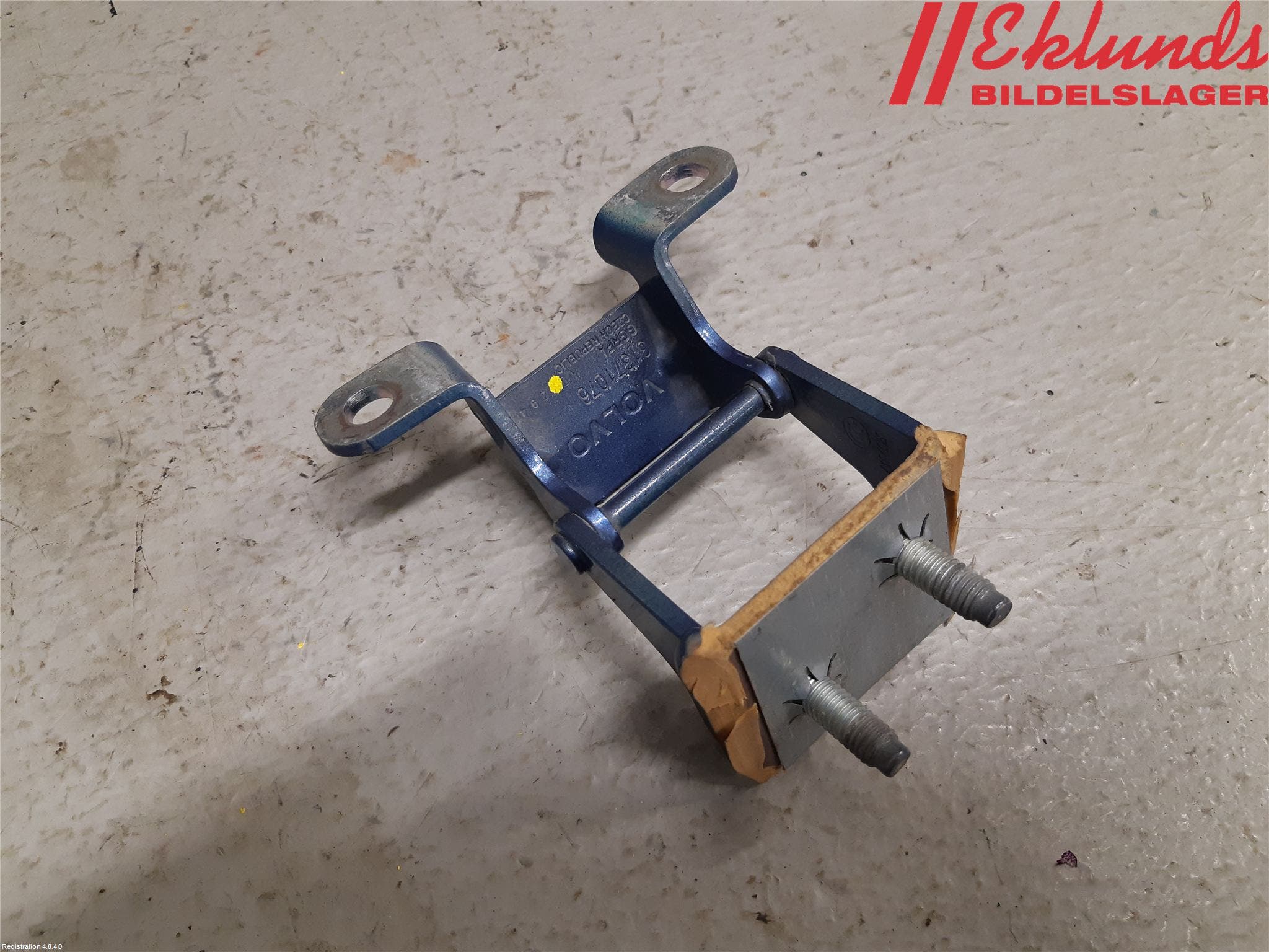 Volvo XC90/RECHARGE 16- Bakluckegångjärn Hö