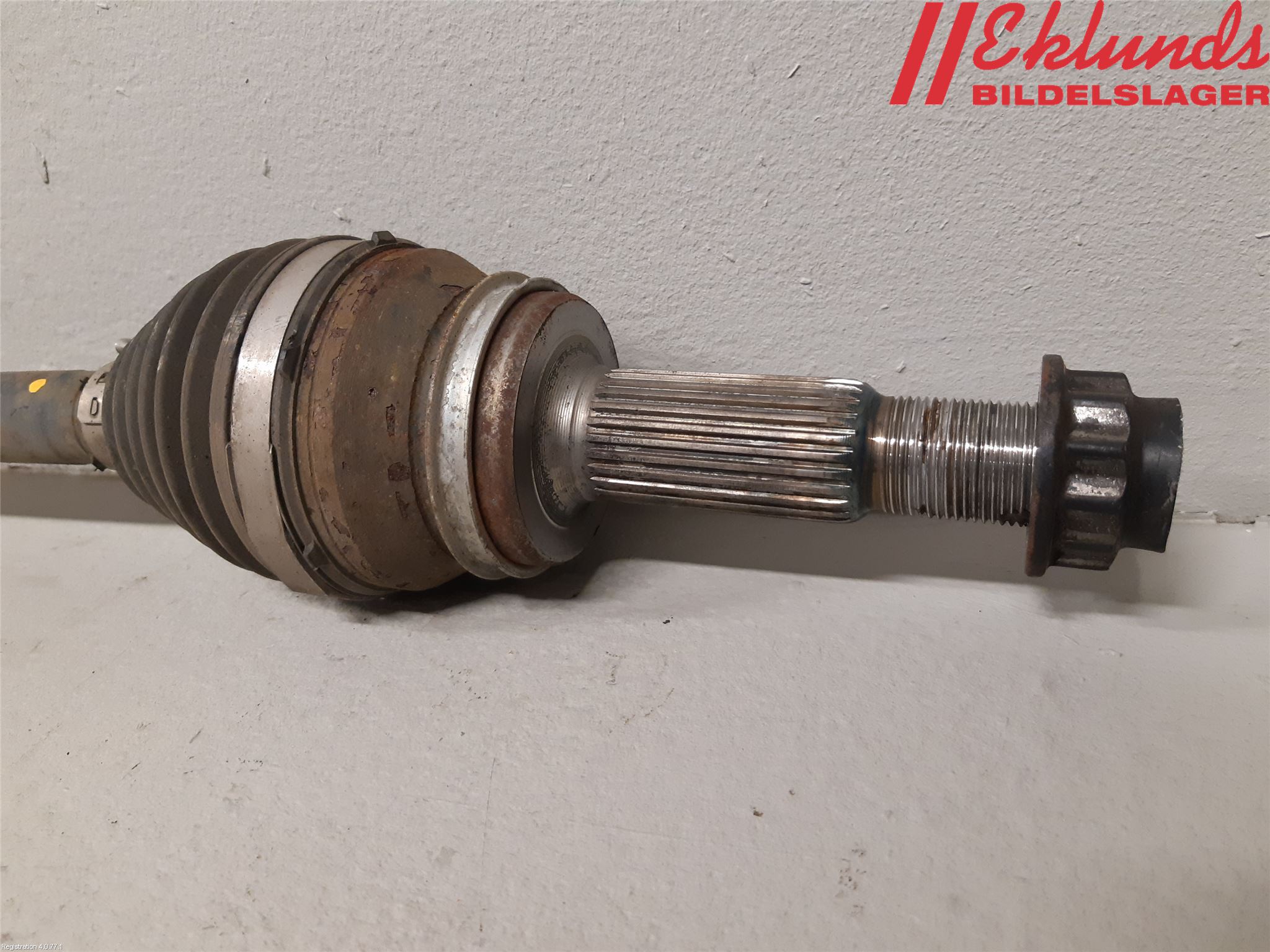 Toyota RAV4 19- Drivaxel Bak Höger