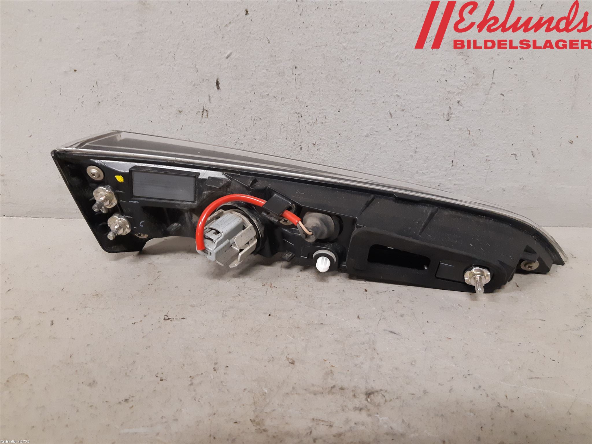 Toyota COROLLA 19- Bakljus Lucka Hö