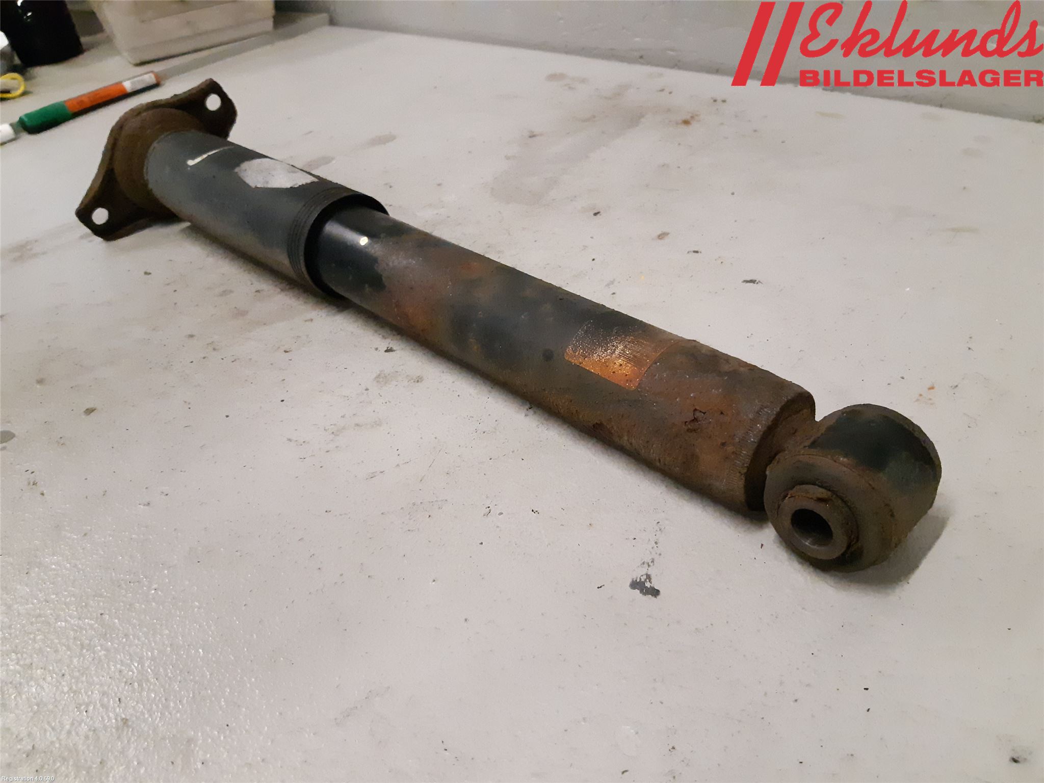 Volvo V70 08-13 Stötdämpare Bak