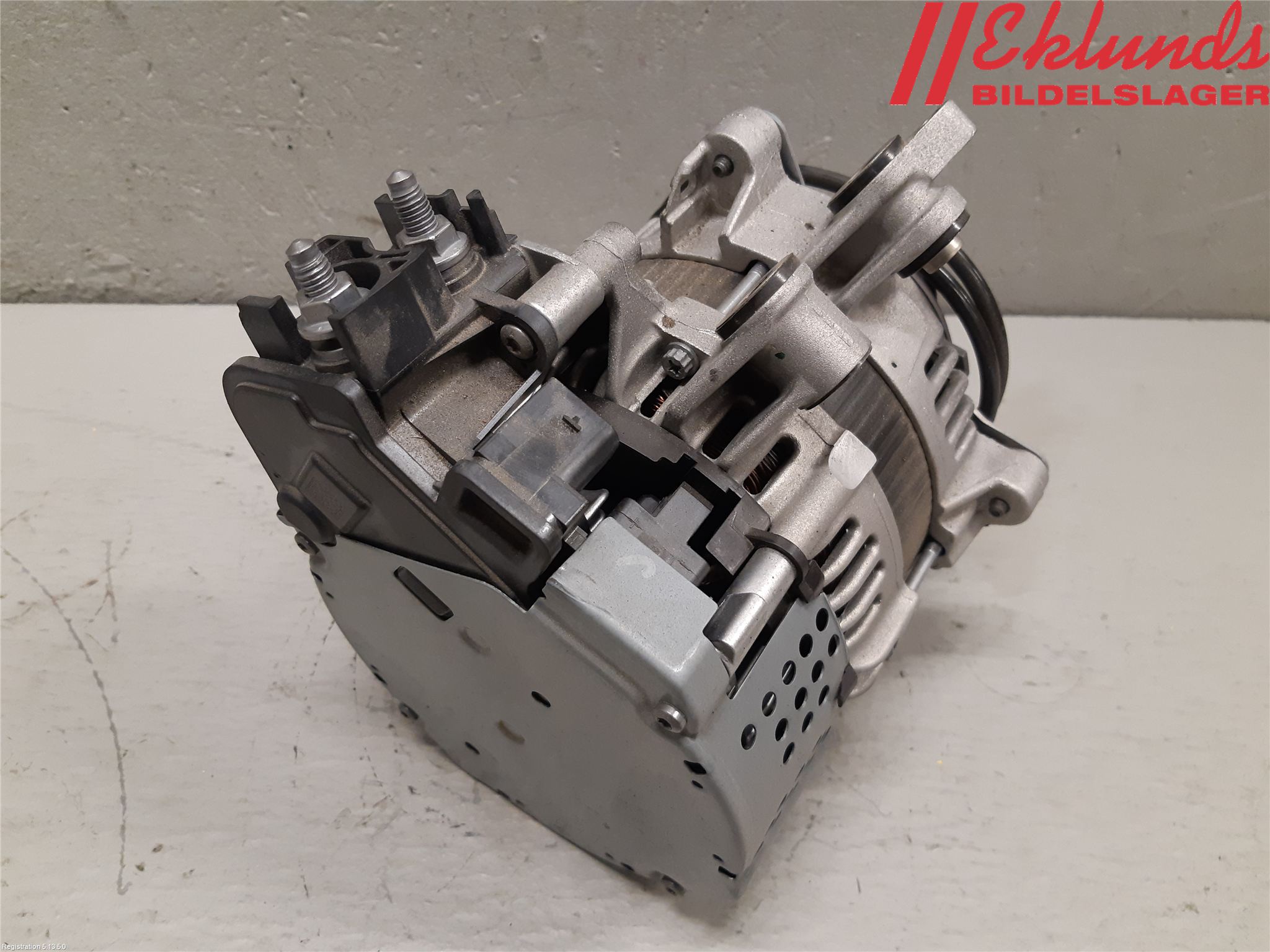 Volvo V60 CROSS COUNTRY 19- Generator