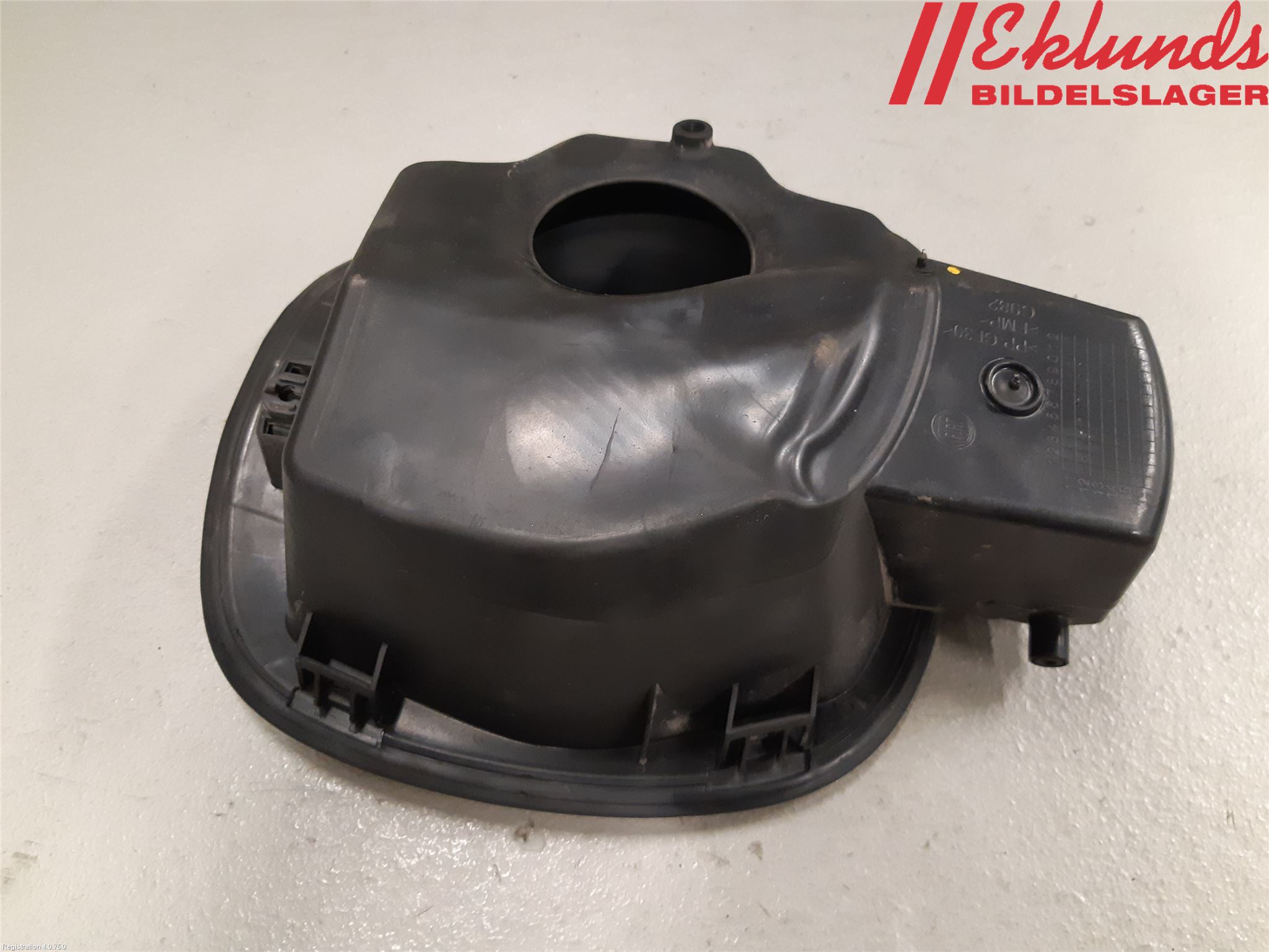 Fiat 500L 13-19 Tanklucka