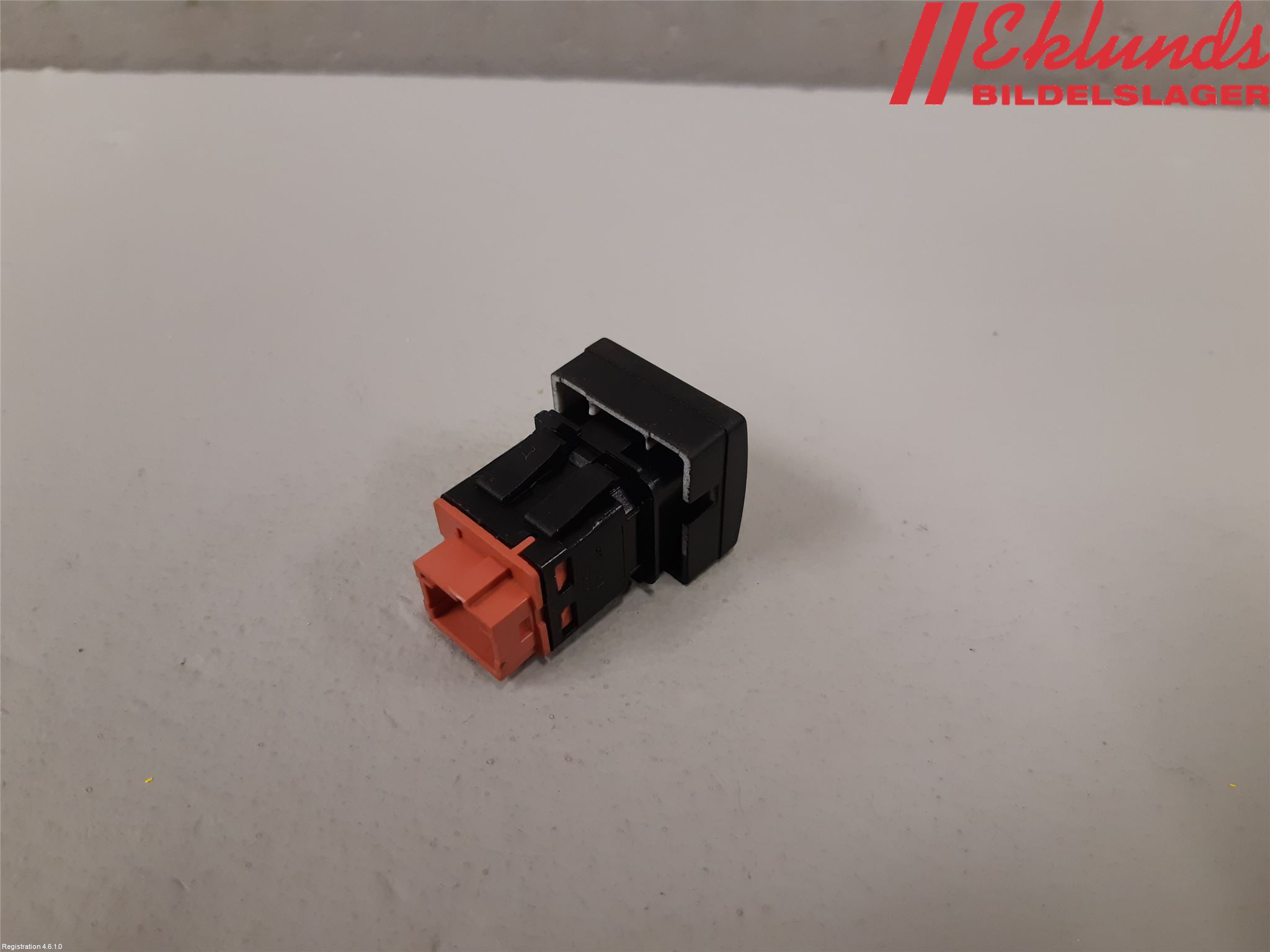 Peugeot PARTNER 08-15 Strömställare Antisladd