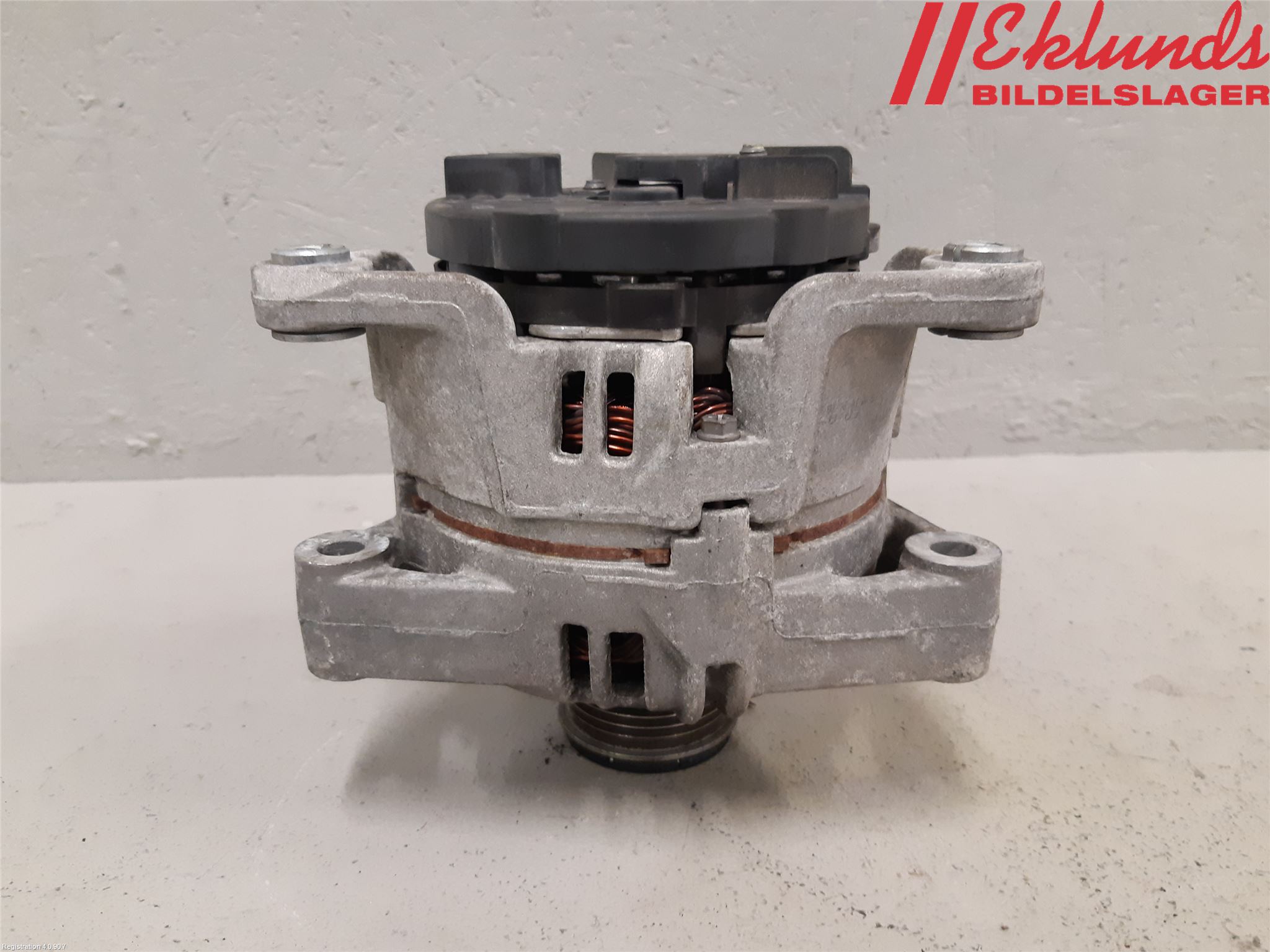 Opel MERIVA B 10-17 Generator