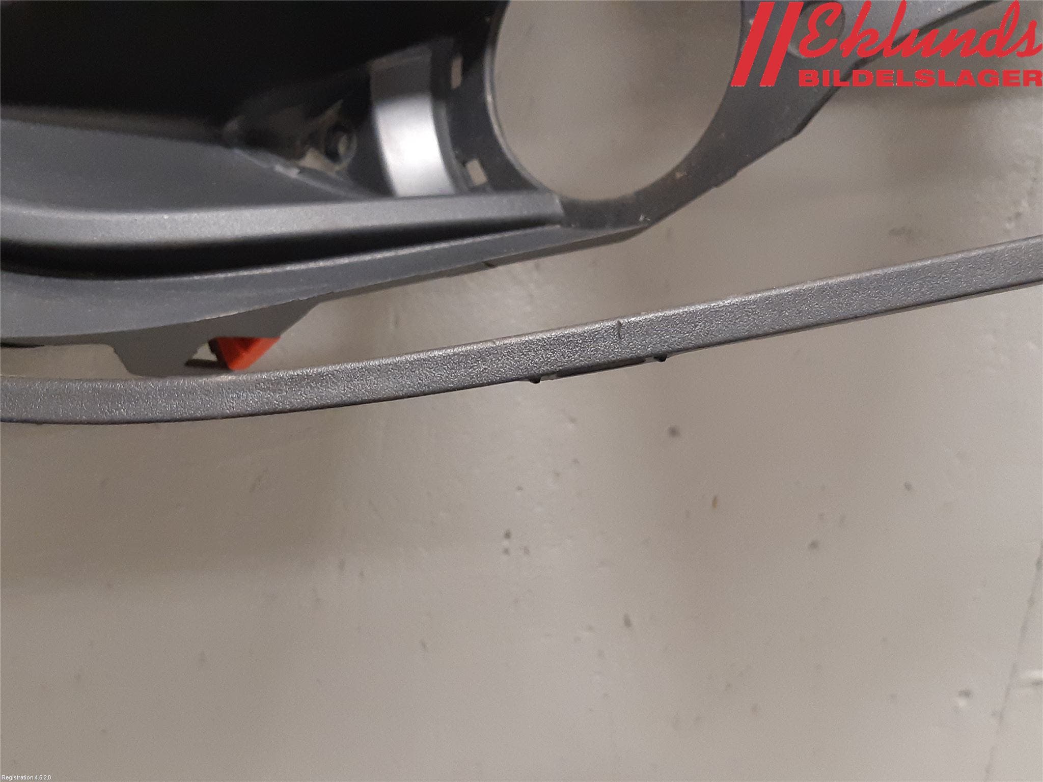 Opel ASTRA J 10-15 Dimljussarg Fram