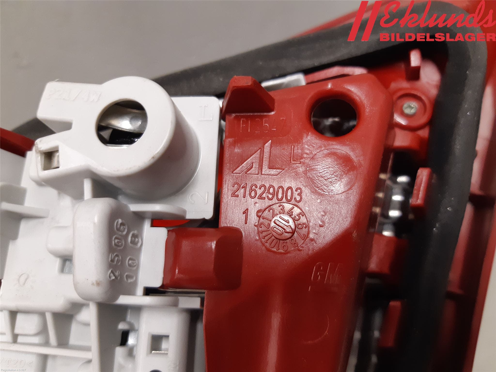 Opel MERIVA B 10-17 Bakljus Lucka Vä