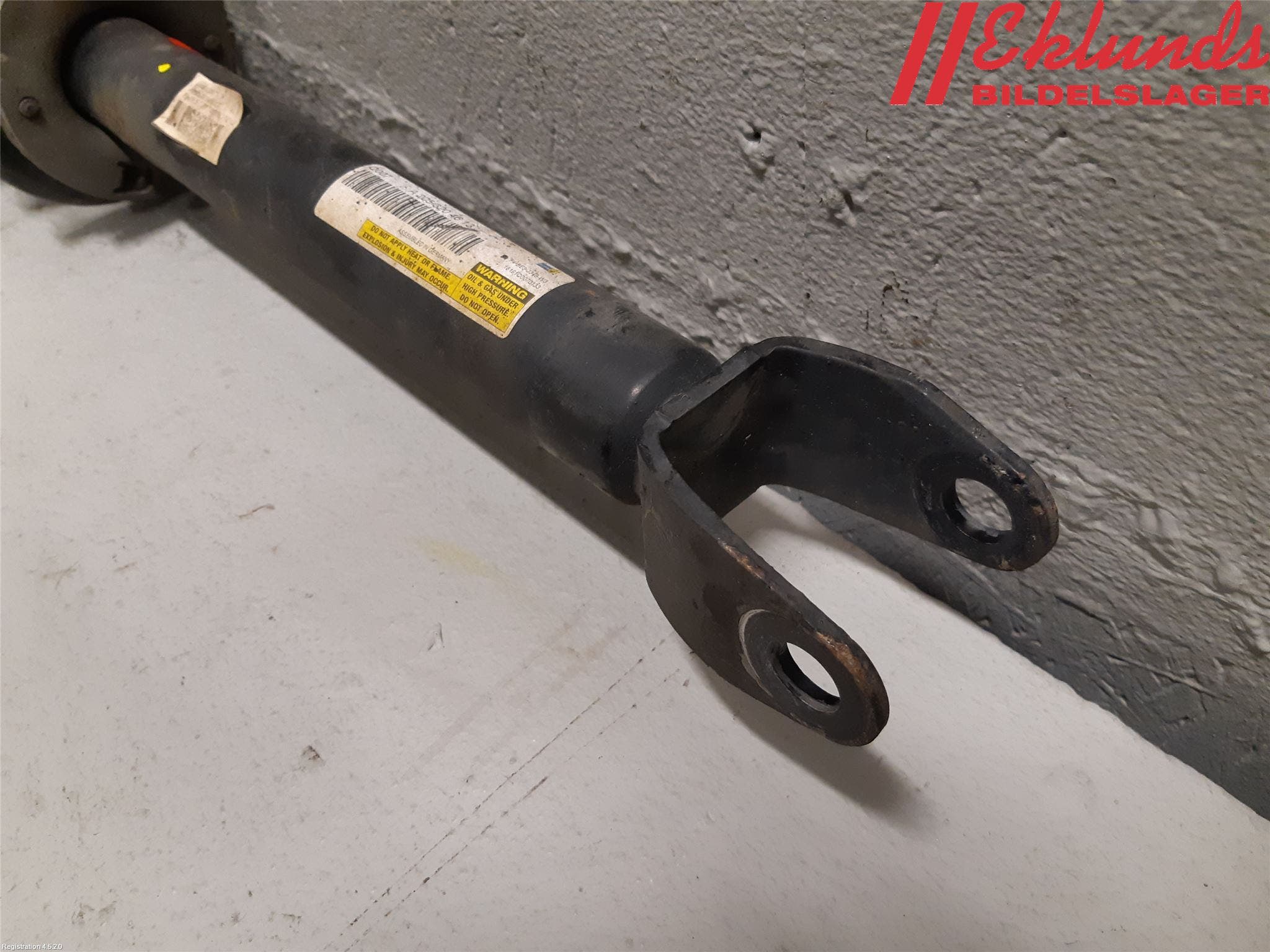 Mercedes-Benz MB C-KLASS (W205) 14-21 Fjäderben Fram Vänster