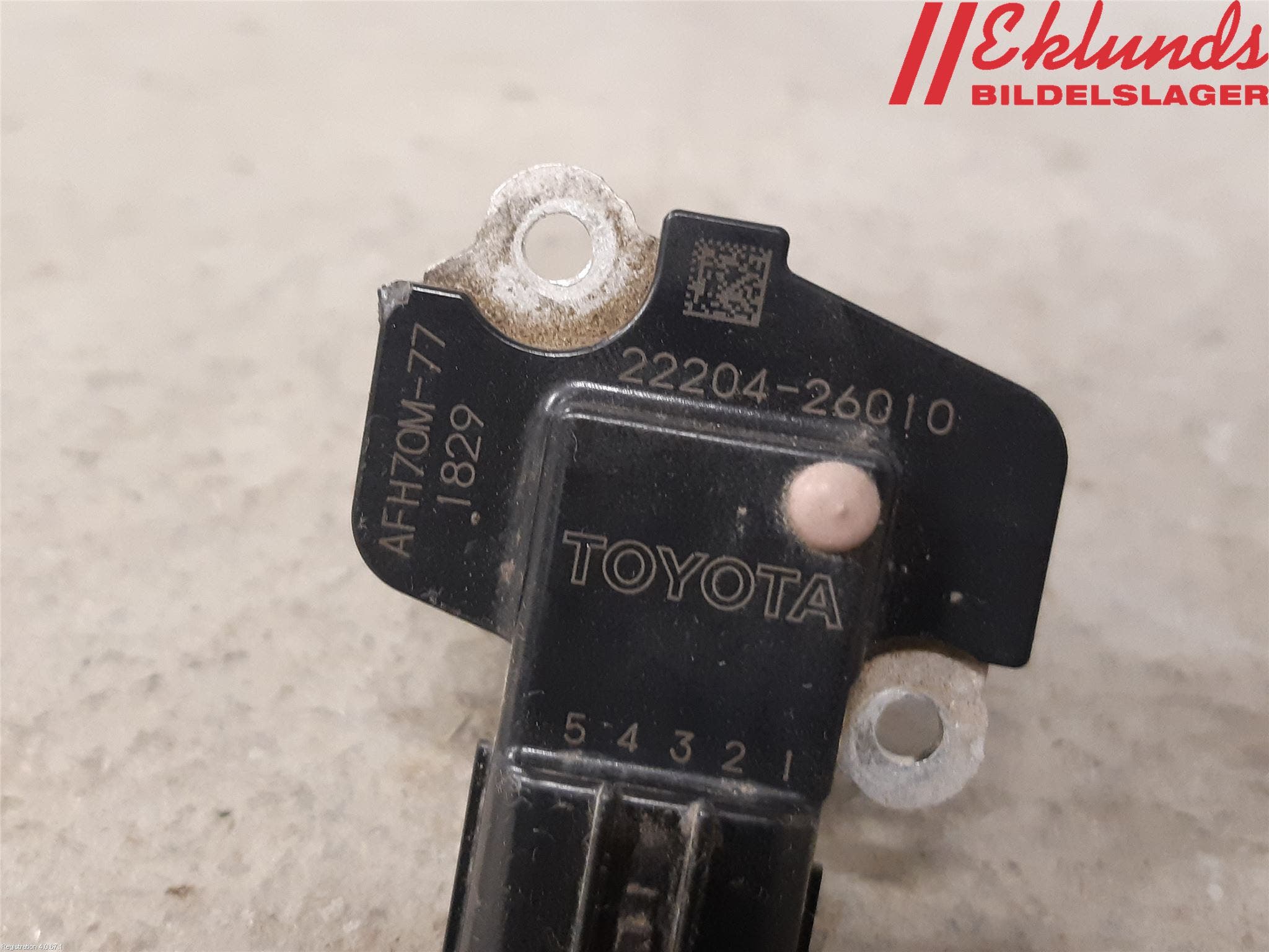 Toyota AVENSIS 09-15 Injluftmassamätare