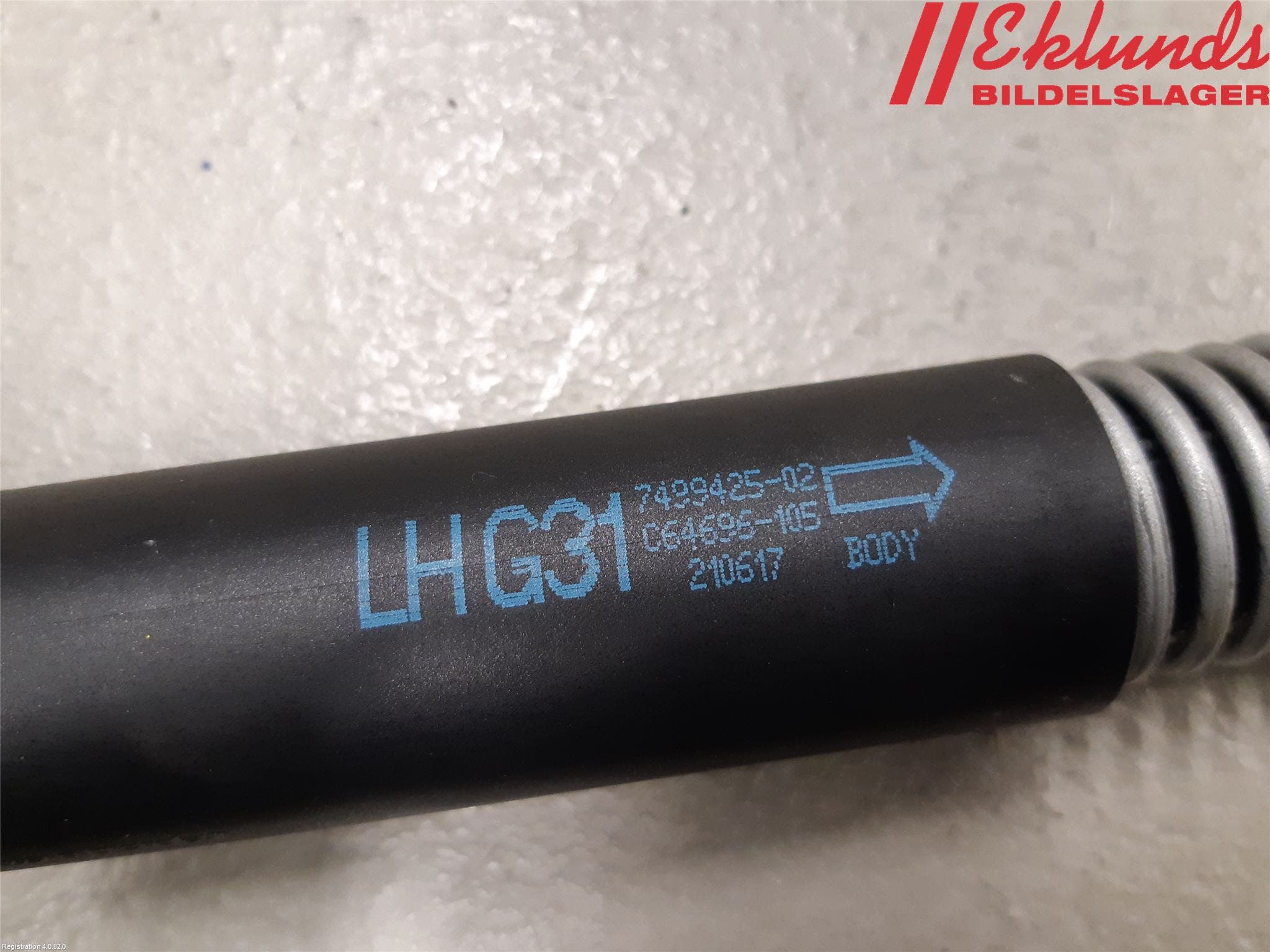 BMW 5 G30/G31/F90 17-23 Gasfjäder Baklucka