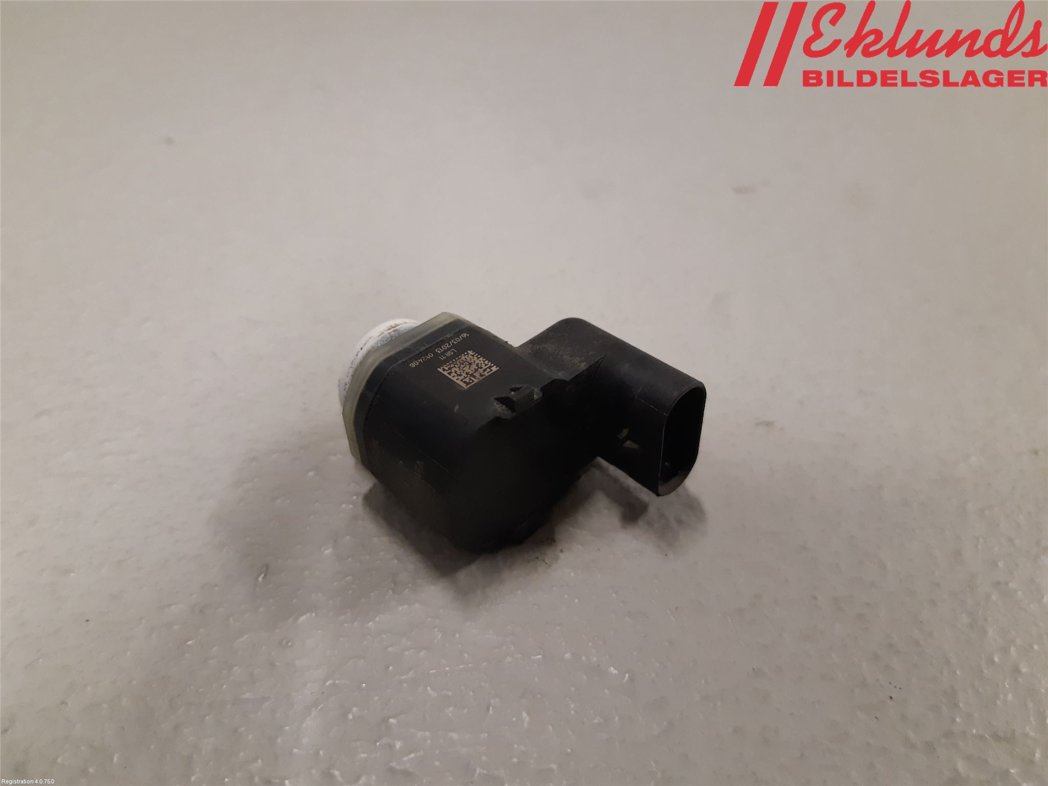 BMW 5 F10/F11/F18 09-17 Parkeringshjälp Frontsensor
