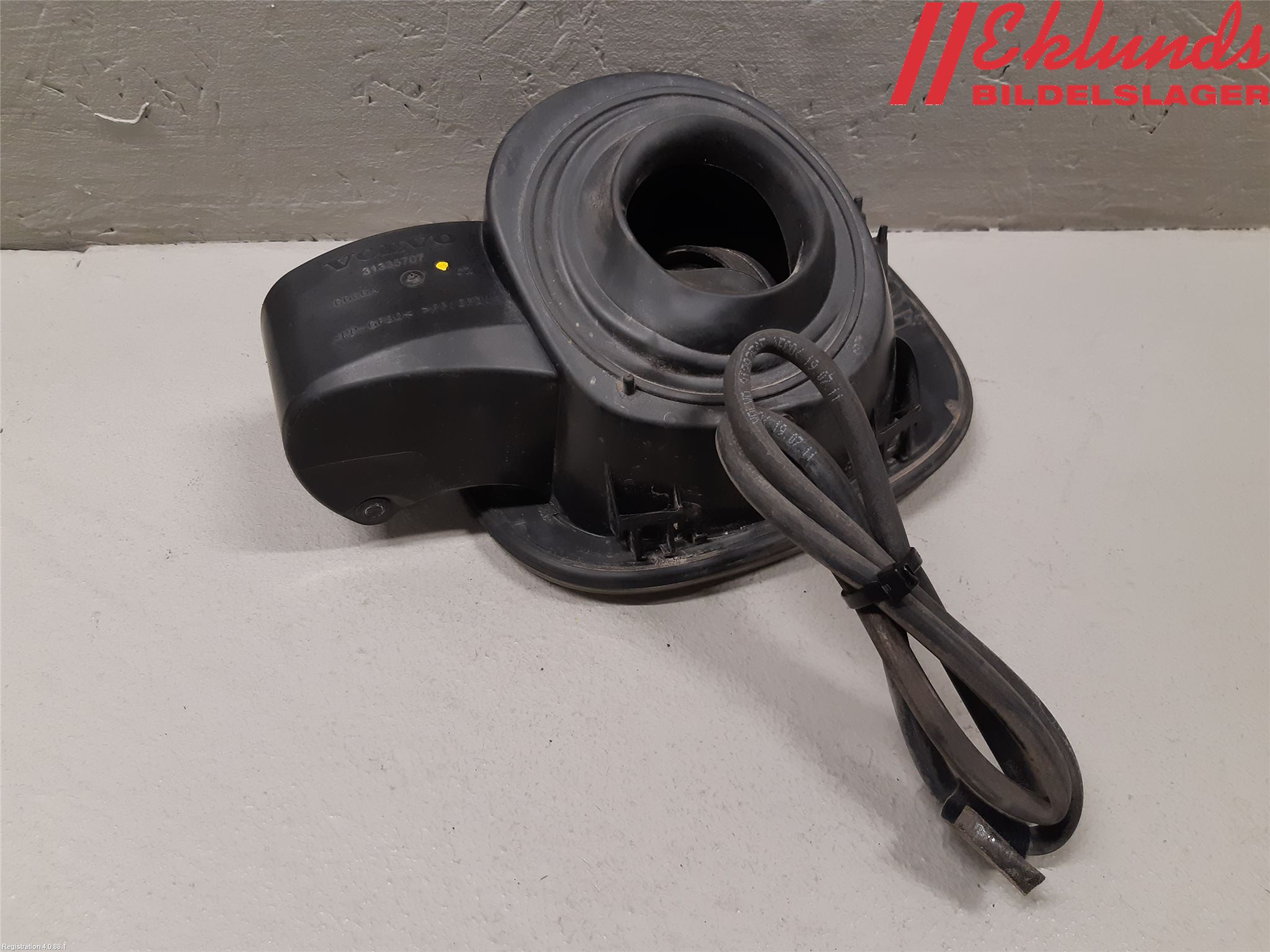 Volvo V60 11-13 Tanklucka