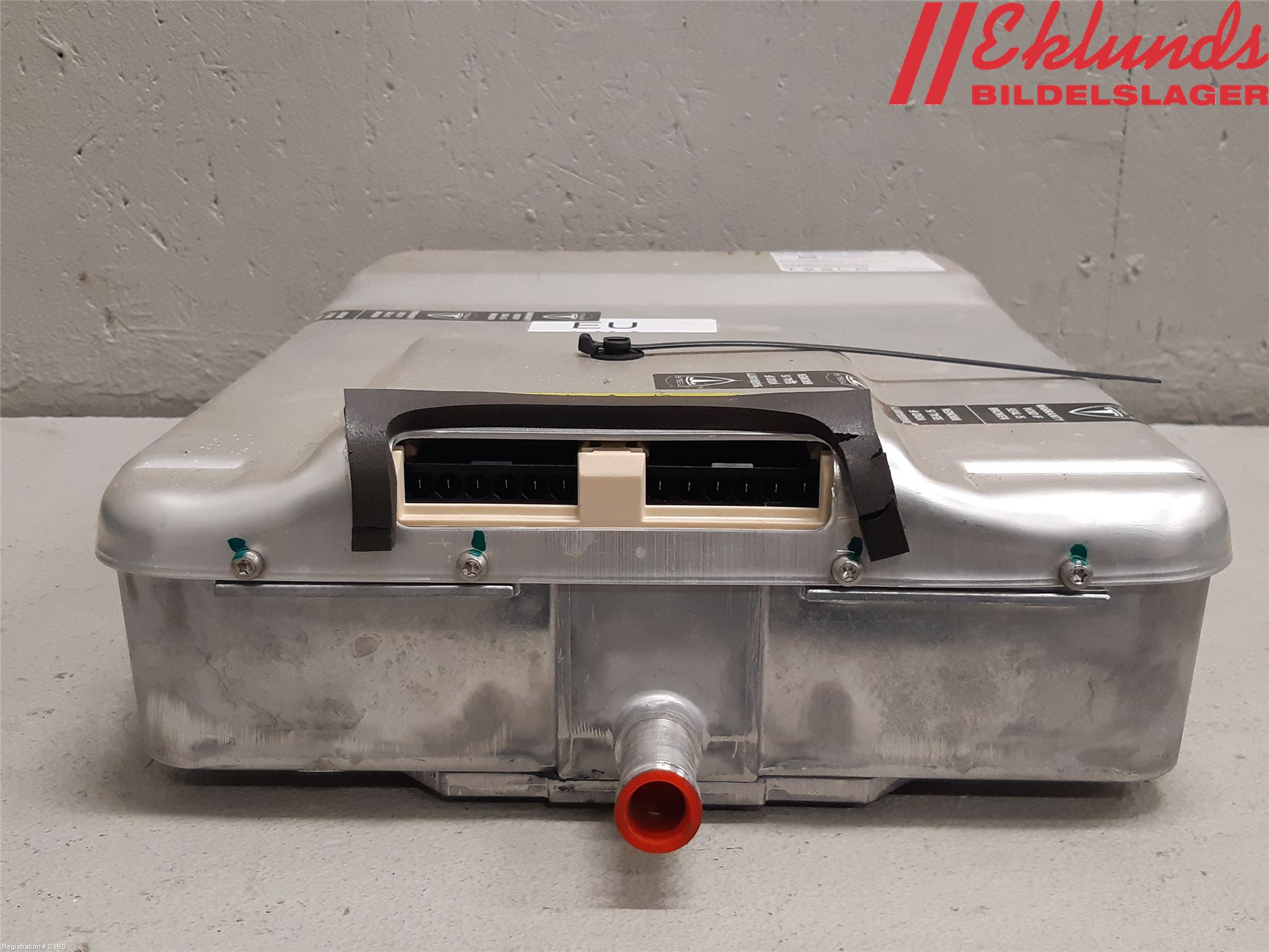 Tesla MODEL S 13- Batteriladdare Högspänning