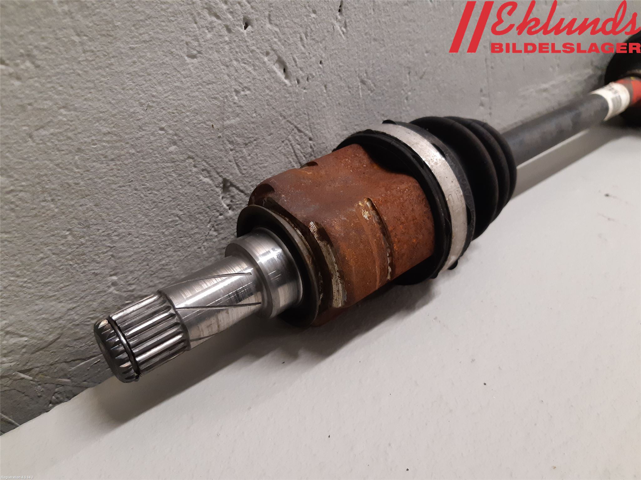 Opel CORSA D 07-14 Drivaxel Fram Vänster