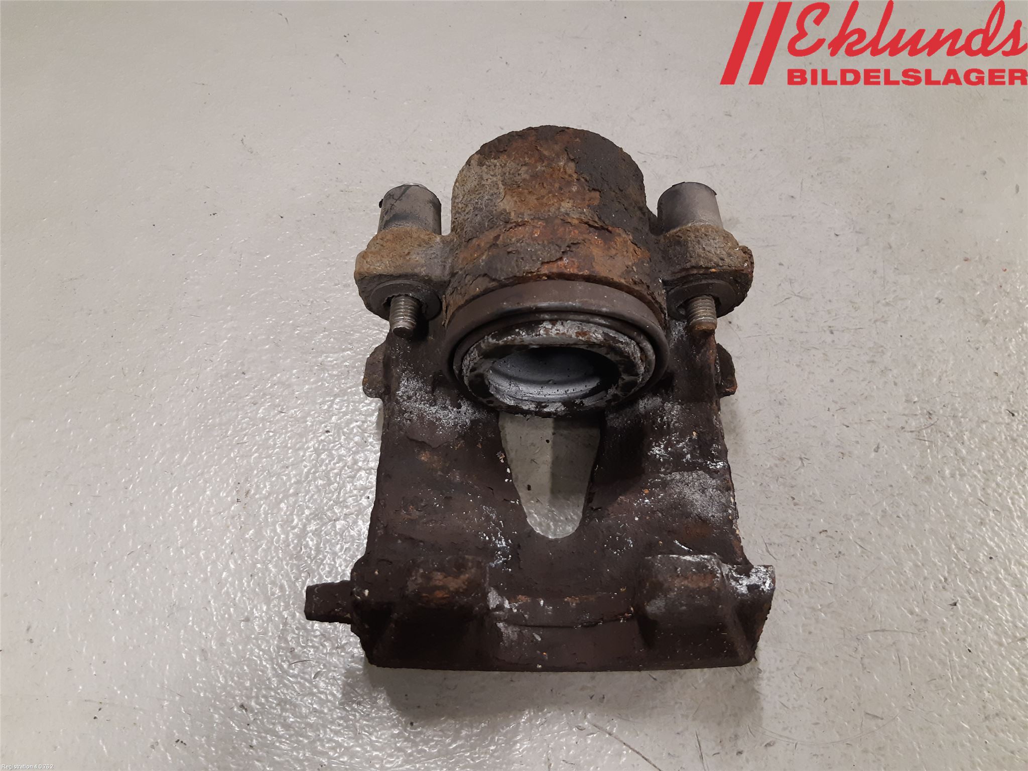 Volkswagen VW POLO 05-09 Bromsok Fram Höger