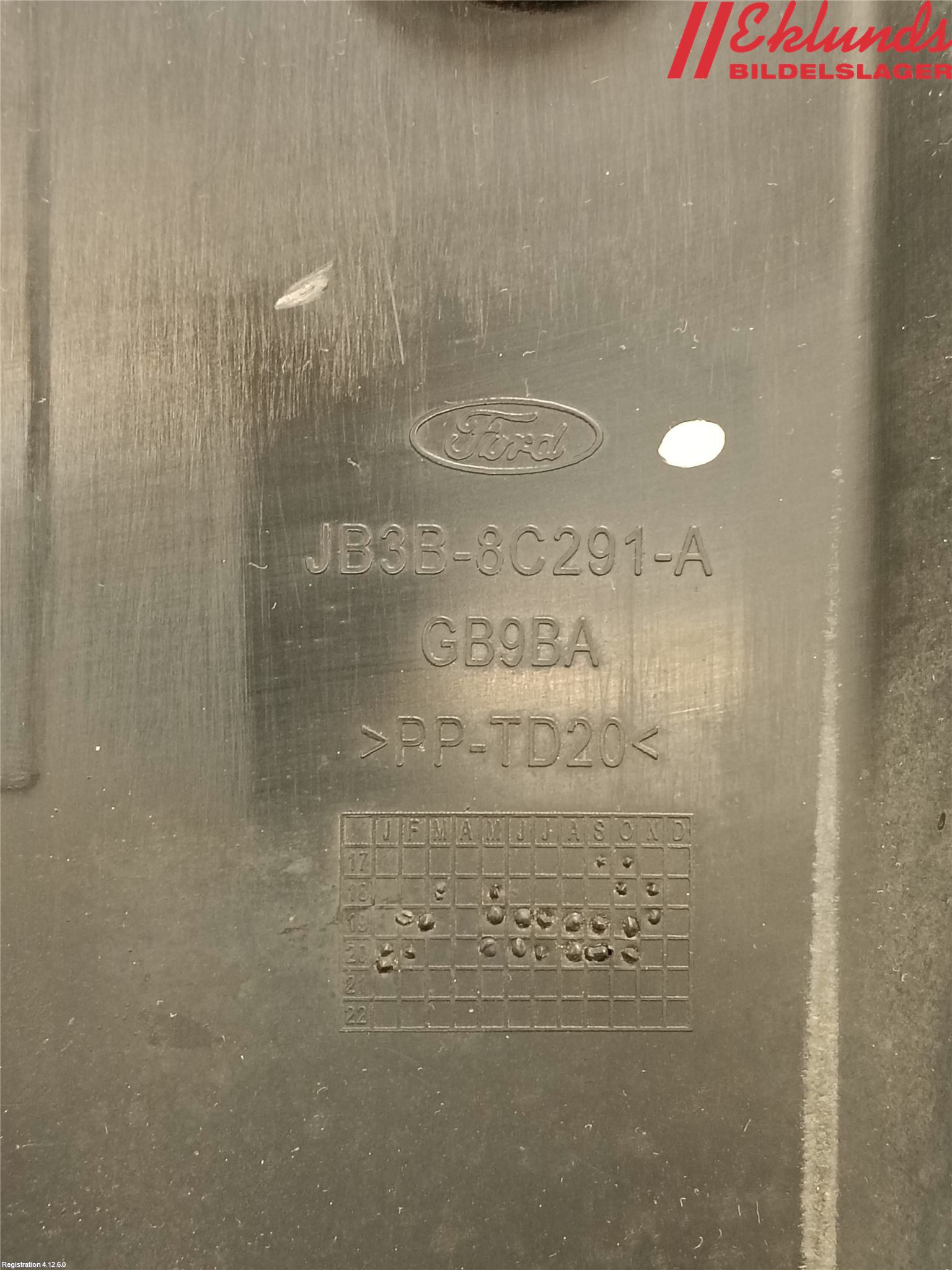 Ford RANGER EU 12-23 Front Huvlåsplåt-Balk