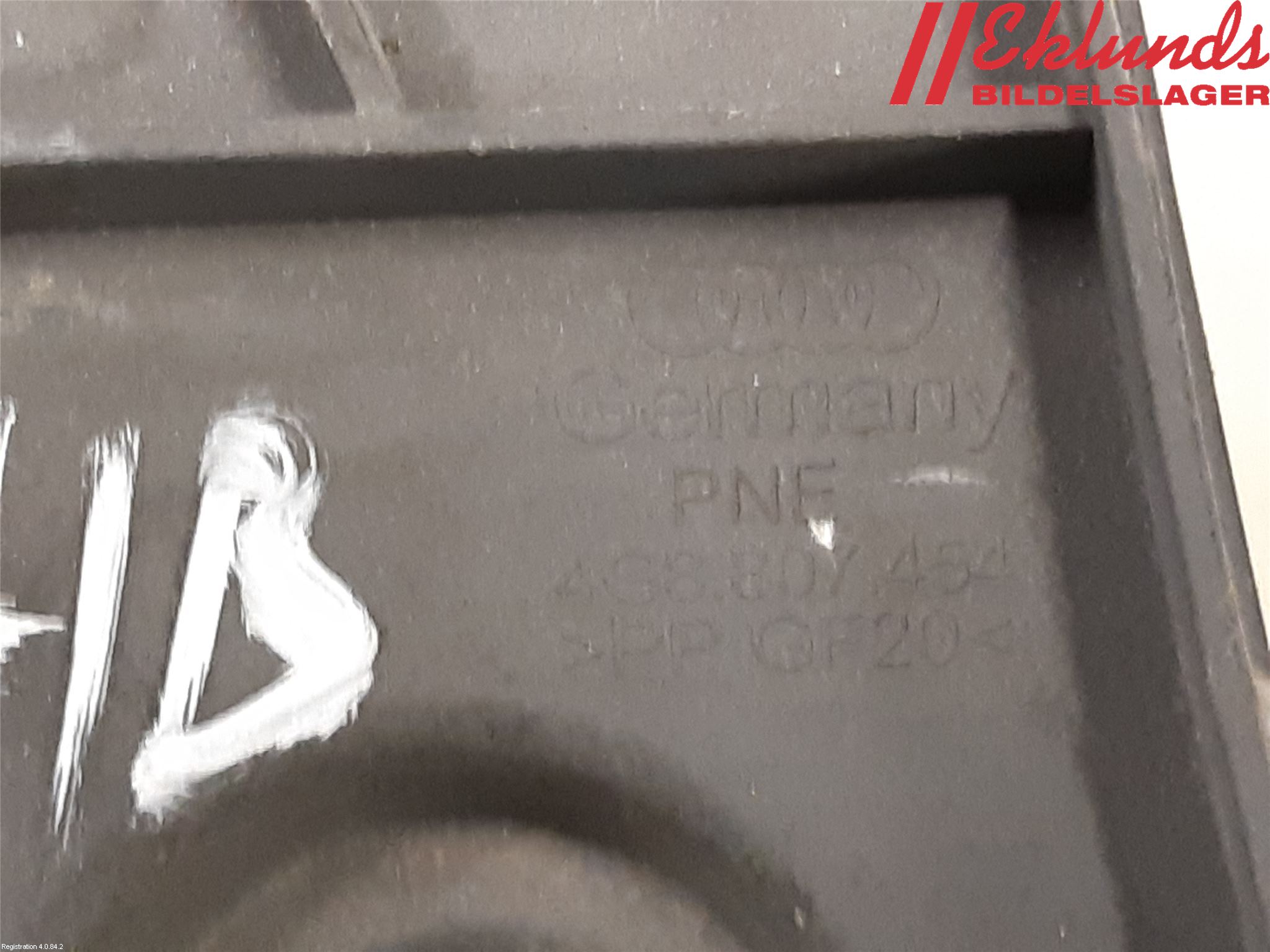 Audi A7/S7 4G 11-17 Stötfångarfäste Bak Hö