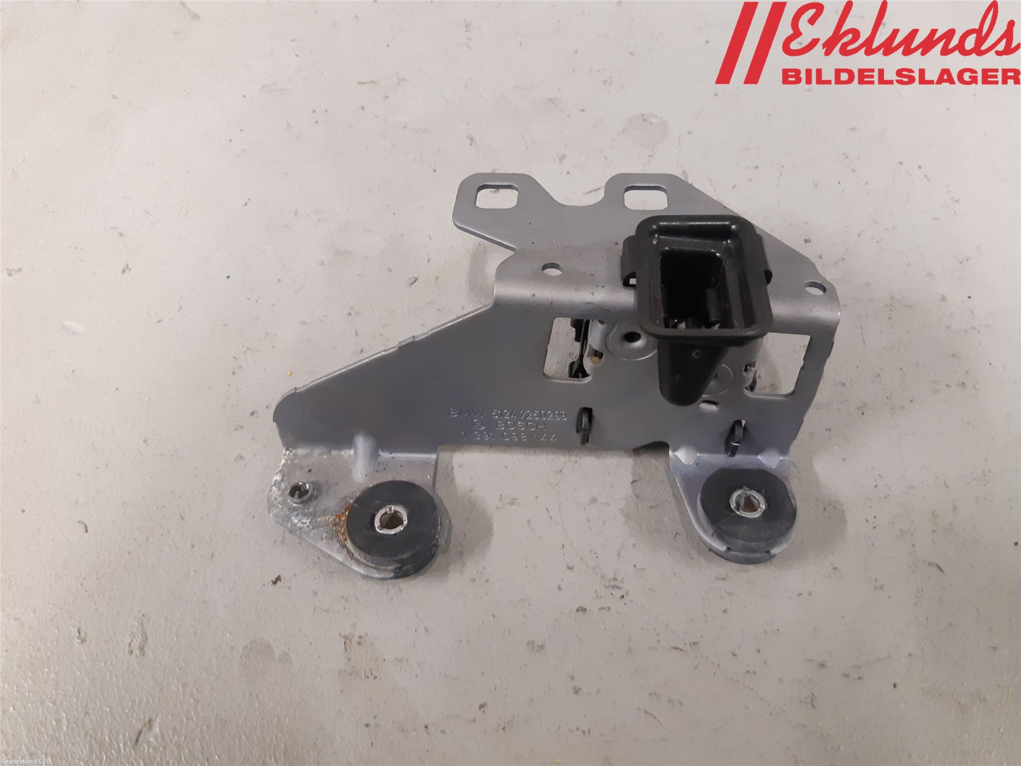 BMW 5 F10/F11/F18 09-17 Låskista Baklucka