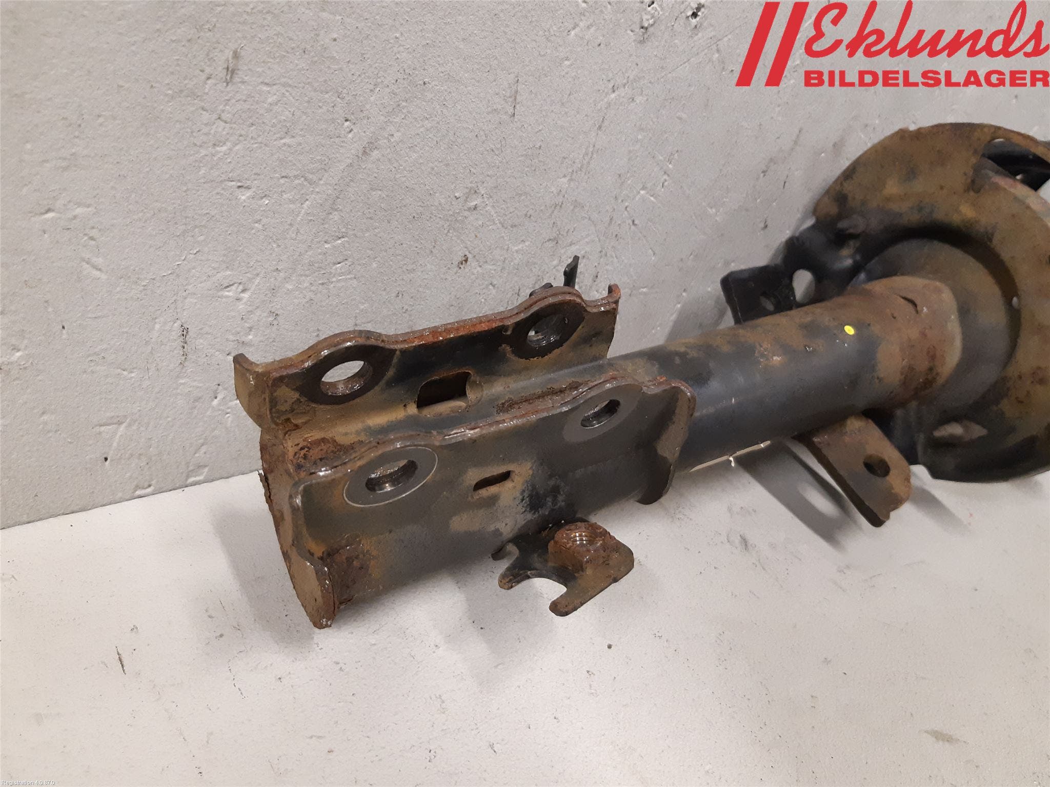 Ford FIESTA 13-17 Fjäderben Fram Höger