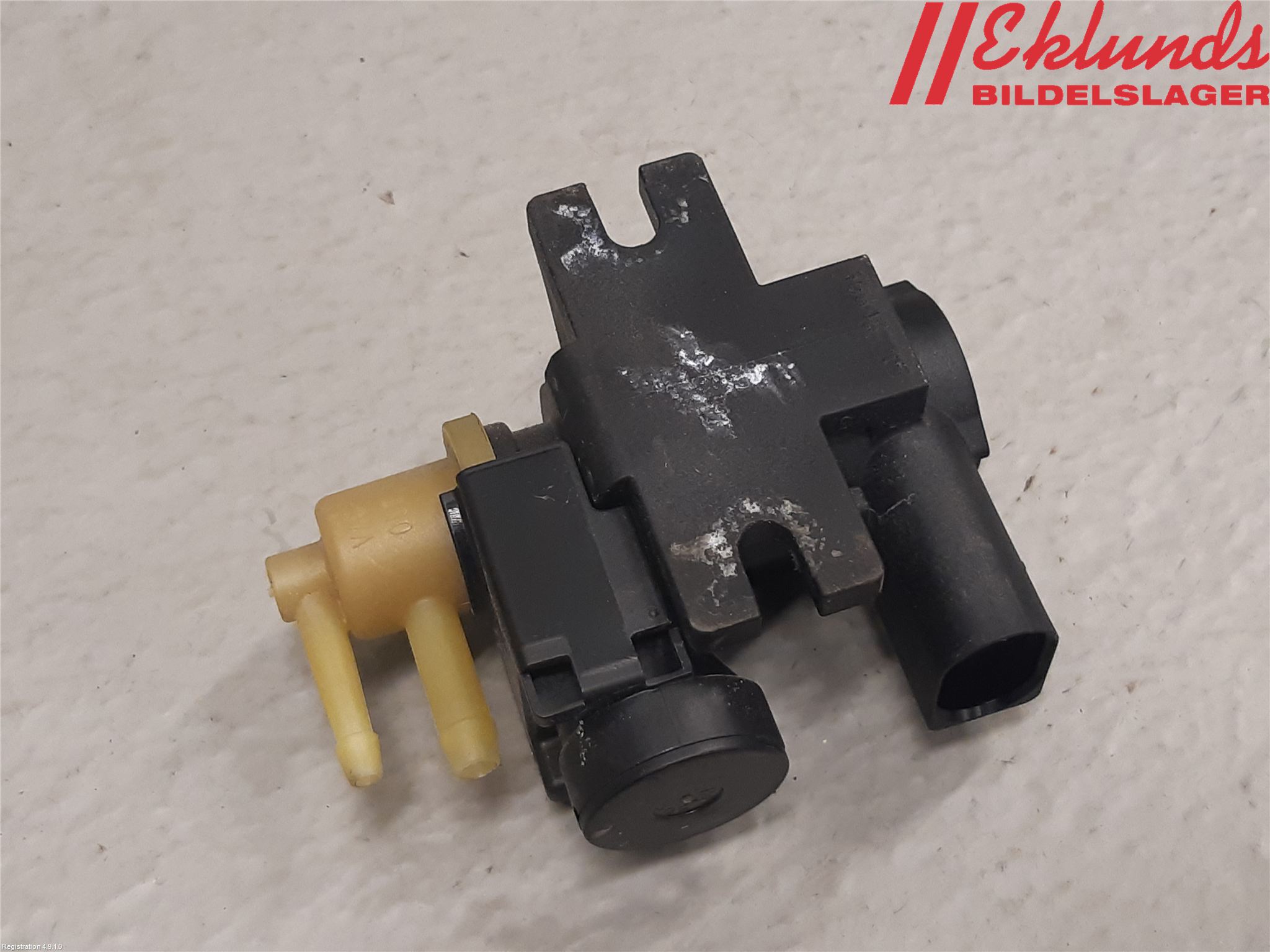 Volvo XC40/RECHARGE 18- Vakuumventil