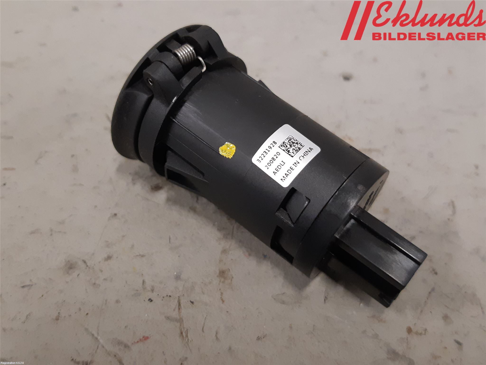 Volvo XC40/RECHARGE 18- Usb Connection