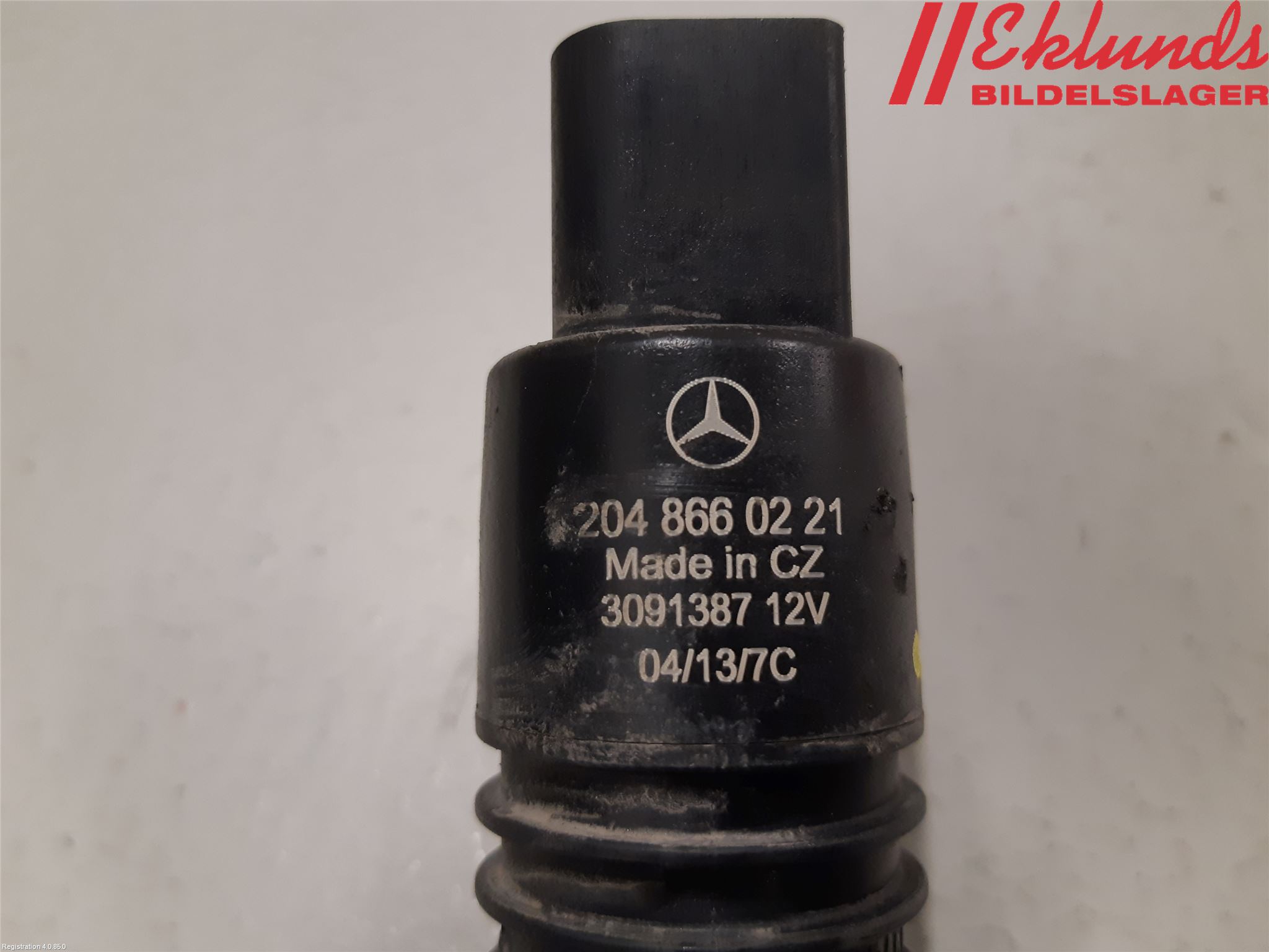 Mercedes-Benz MB E-KLASS (W212) 09-16 Spolarpump Vindruta