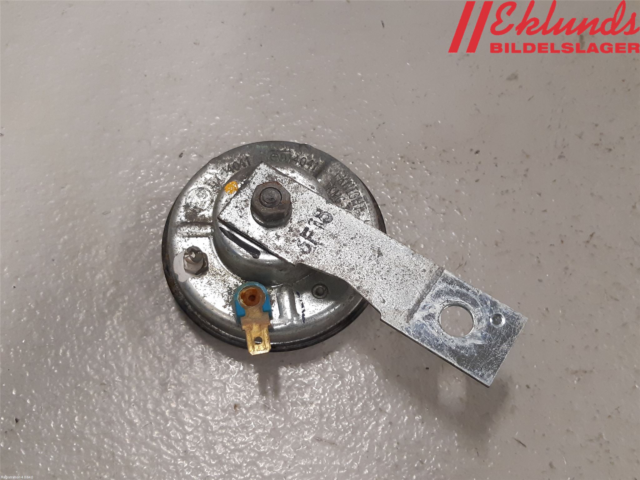 Mitsubishi OUTLANDER 13-21 Signalhorn