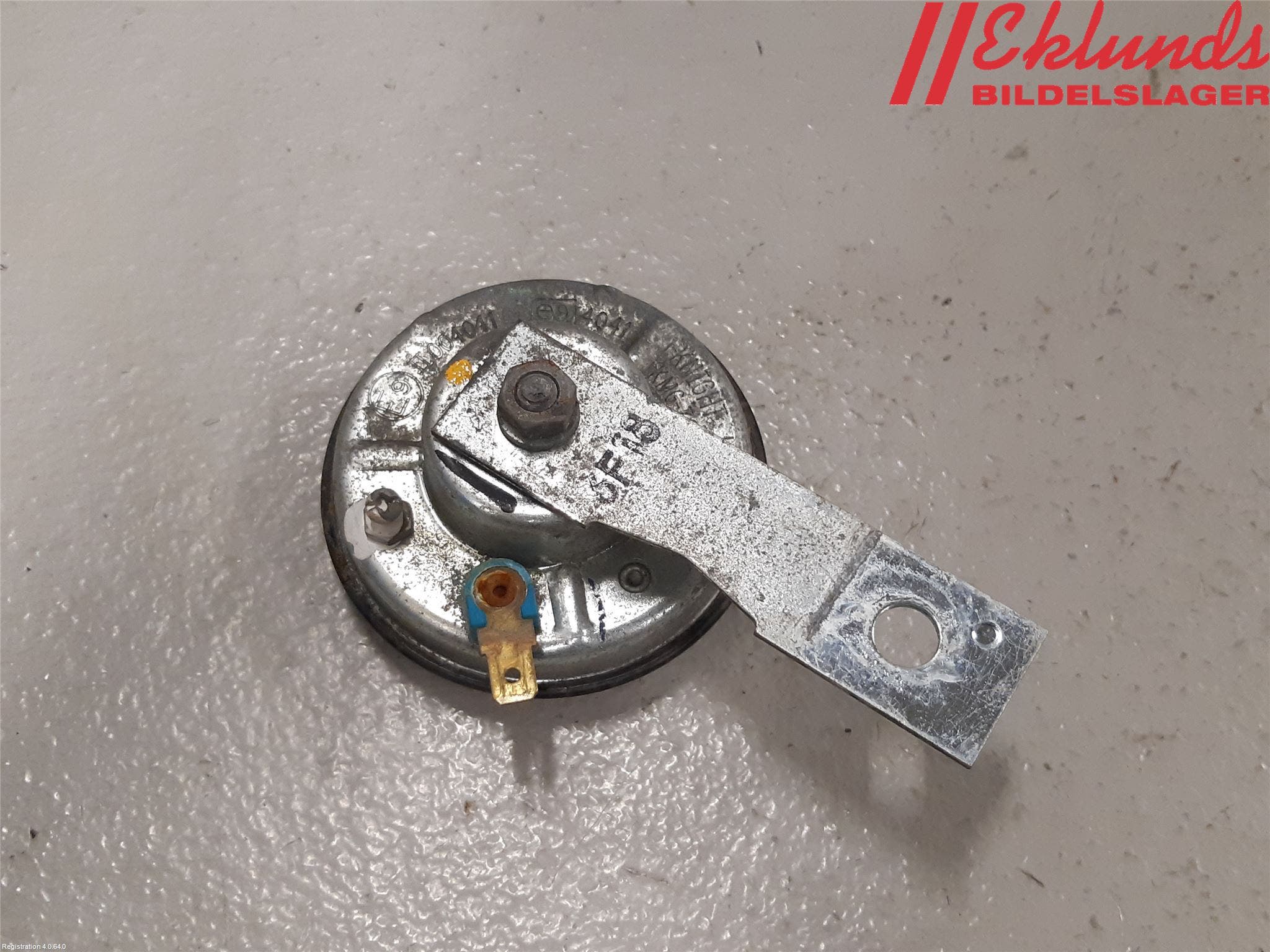 Mitsubishi OUTLANDER 13-21 Signalhorn