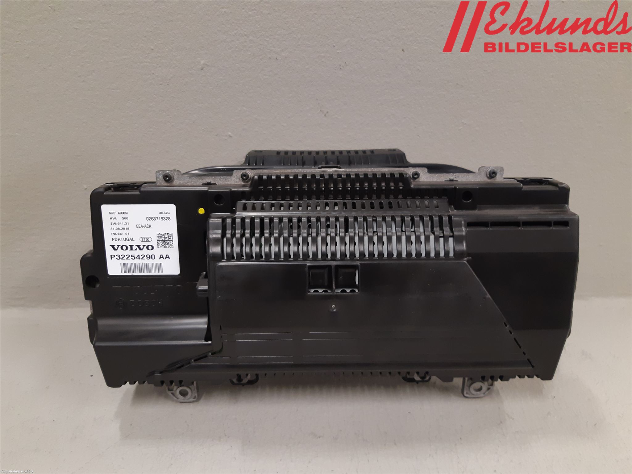 Volvo V90 17->> Instrument Komb