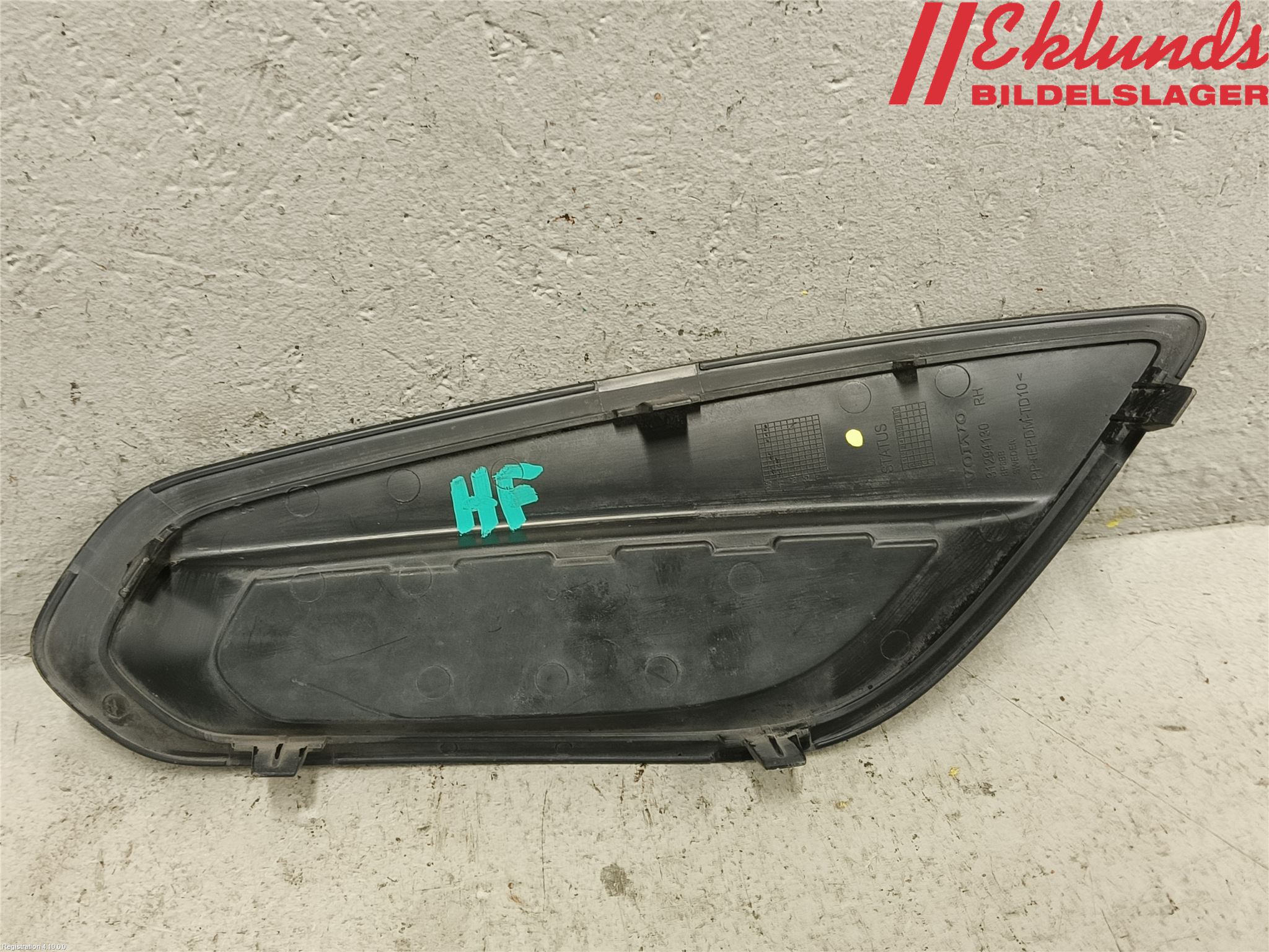 Volvo V60 11-13 Stötfångardel Fram Hö