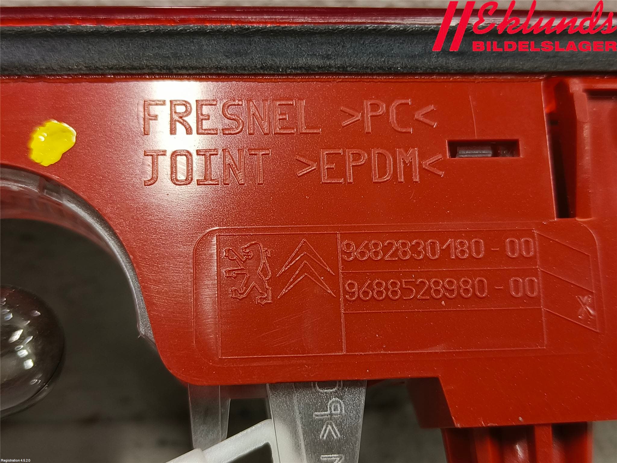 Citroen BERLINGO 08-18 Bromsljus Bakruta