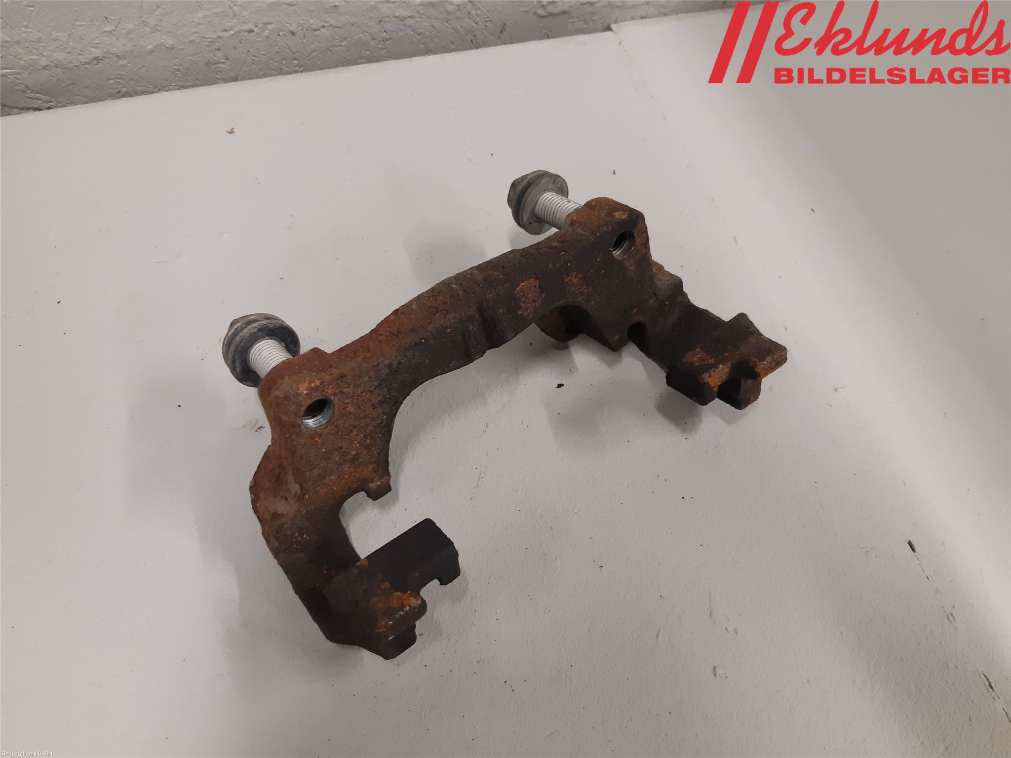 Ford MONDEO 15-22 Bromsokshållare