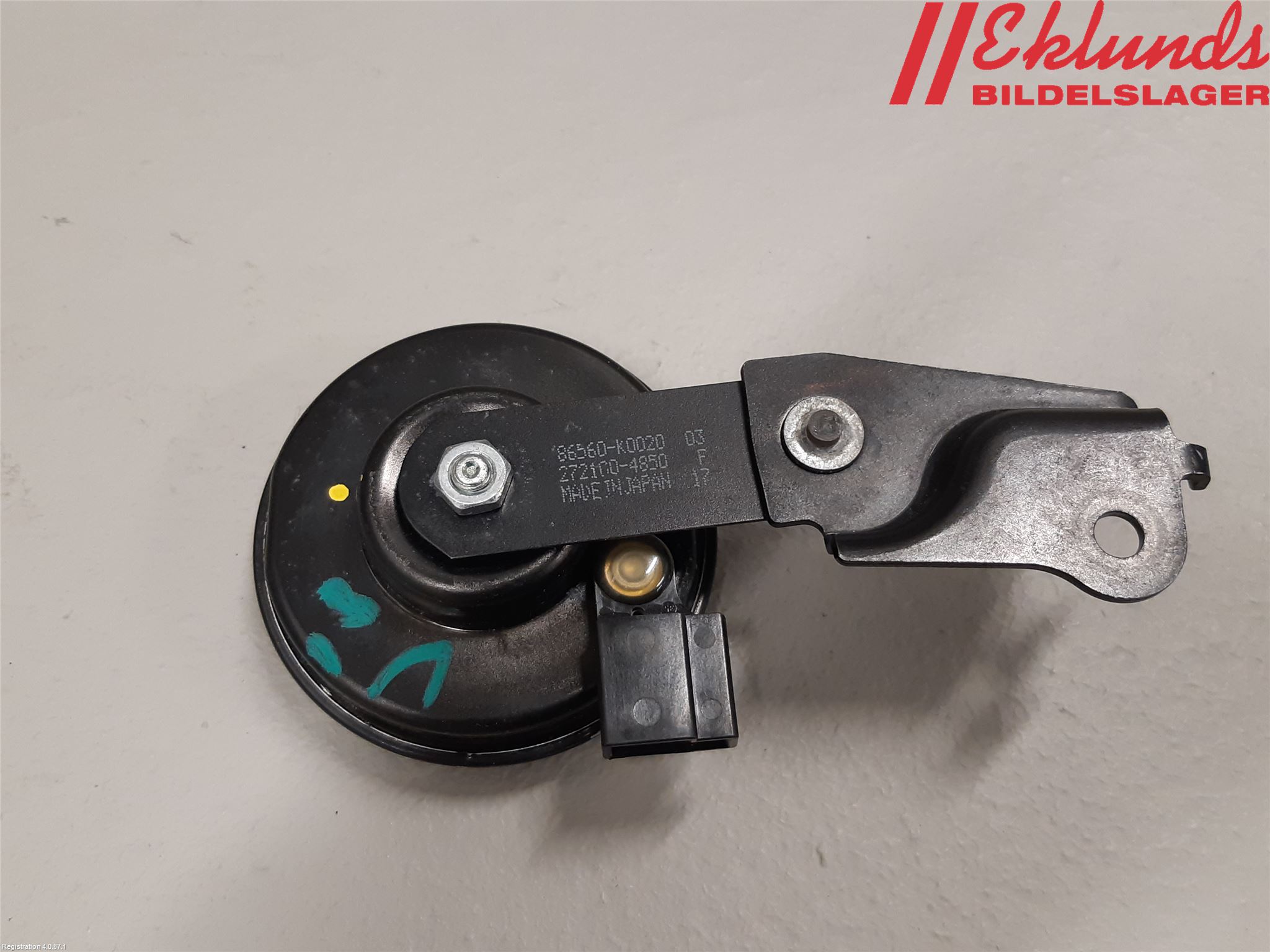 Toyota YARIS XP21 20- Signalhorn